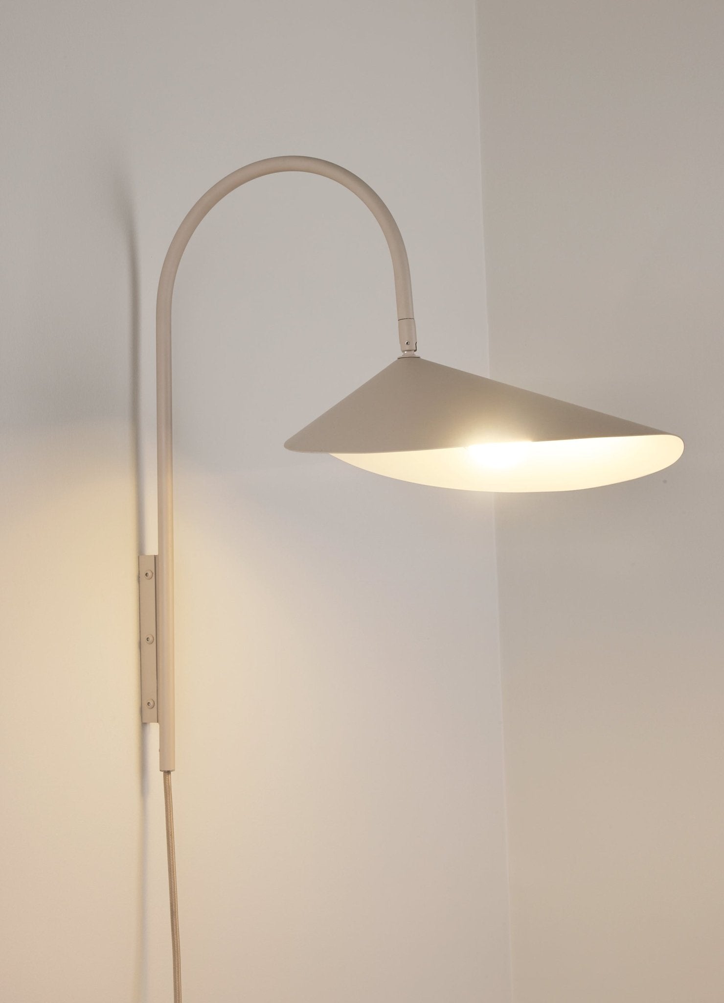 Arum Swivel Bracket Wall Lamp with Adjustable Curved Shade for Modern Interiors