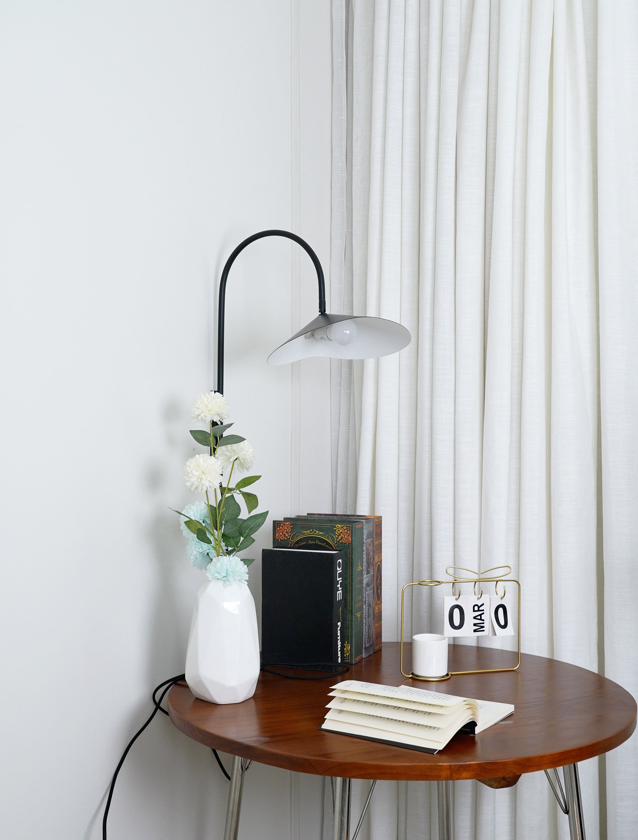 Arum Swivel Bracket Wall Lamp with Adjustable Curved Shade for Modern Interiors