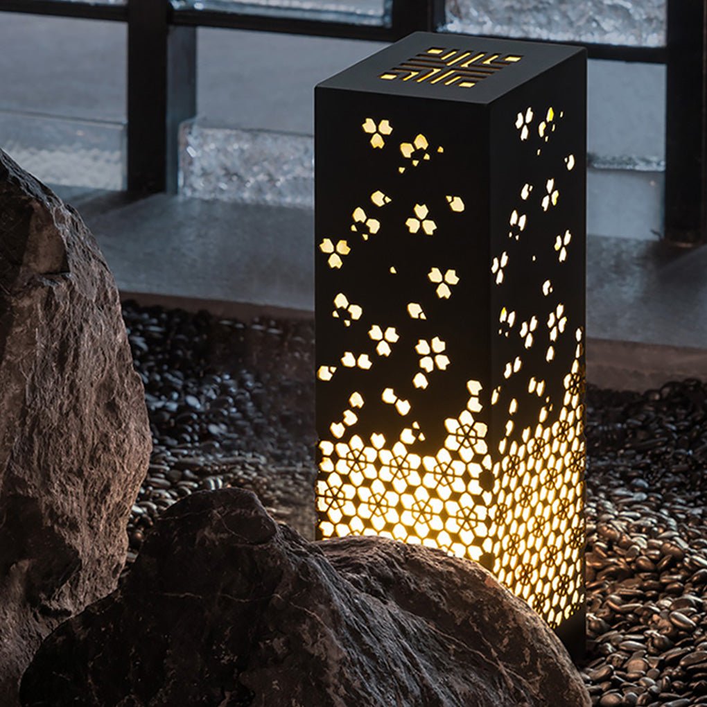 Asian Inspired Hollow Carved Garden Post Light IP54 Outdoor Landscape Pillar Lamp for Pathways