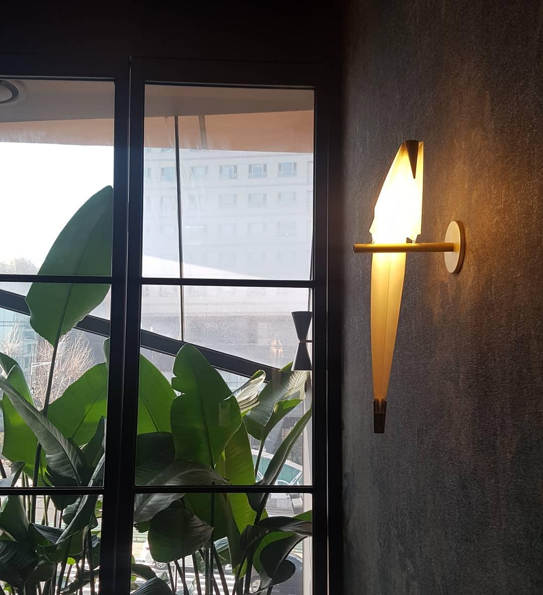 Avian Inspired Modern LED Bird Wall Sconce Adjustable Gold Finish Sconce Set for Living Room and Bedroom