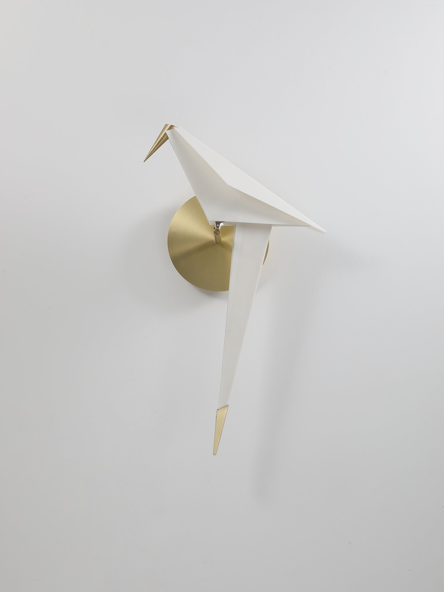Avian Inspired Modern LED Bird Wall Sconce Adjustable Gold Finish Sconce Set for Living Room and Bedroom