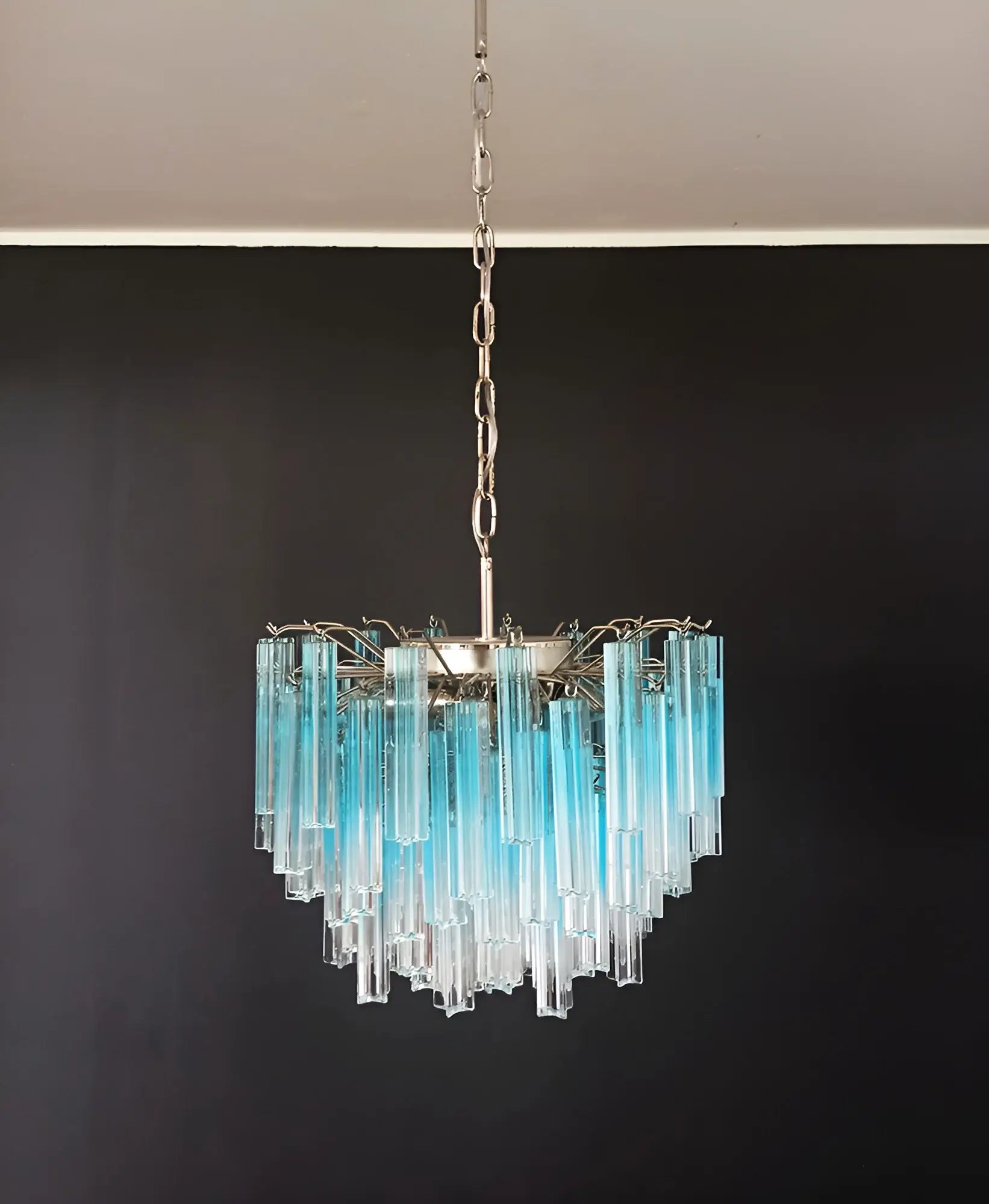blue-and-clear-murano-glass-quadriedri-prism-chandelier-elegant-crystal-pendant-light