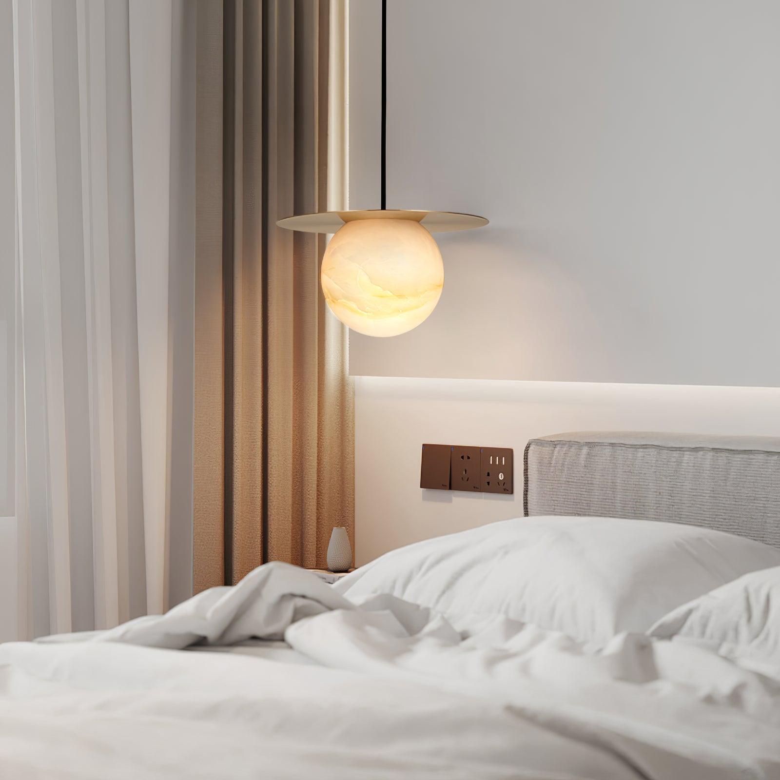 Borra Alabaster and Brass Pendant Light Luxury Modern LED Hanging Lamp