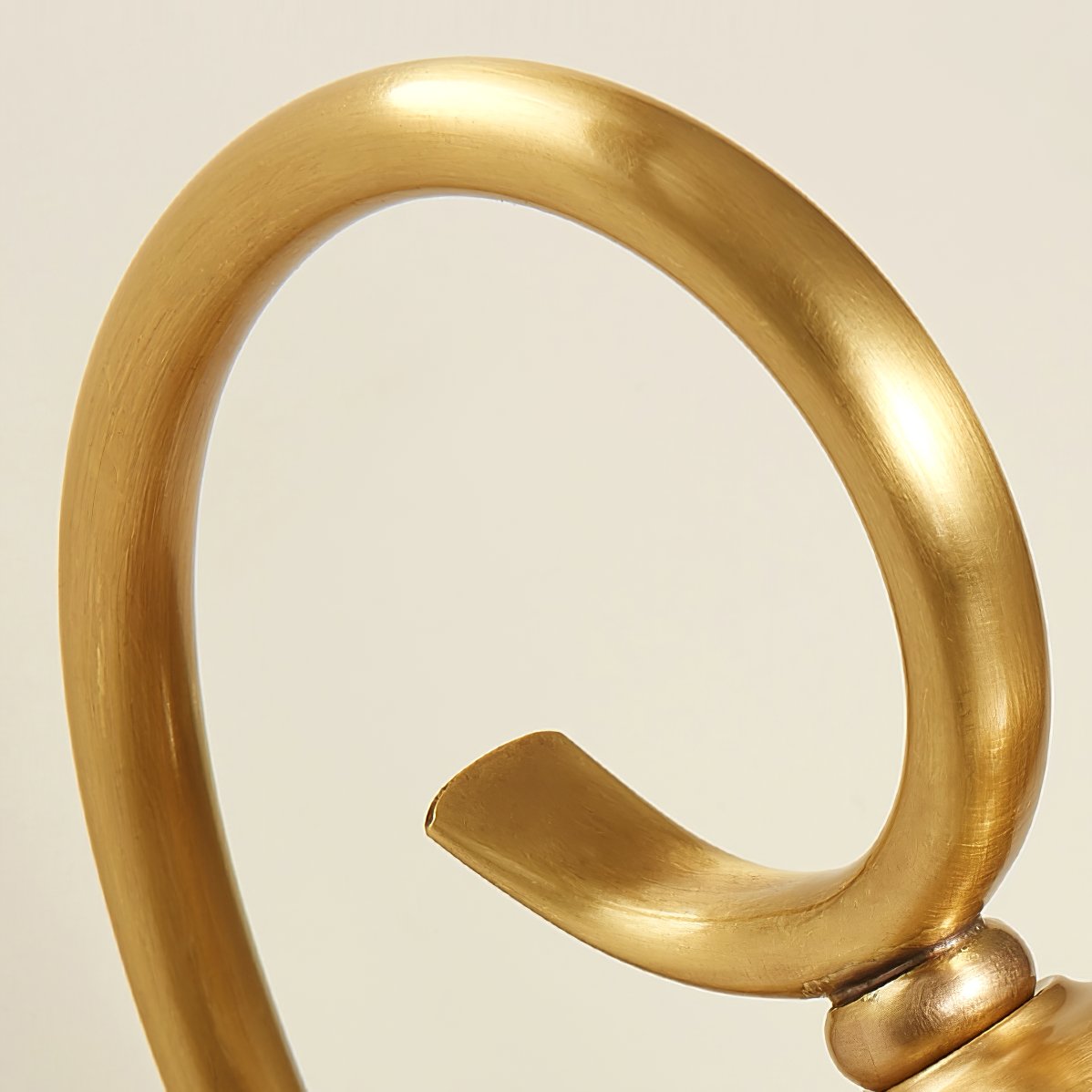 brass-and-glass-palace-pattern-exterior-wall-sconce-lighting-for-outdoor-patios-and-gardens
