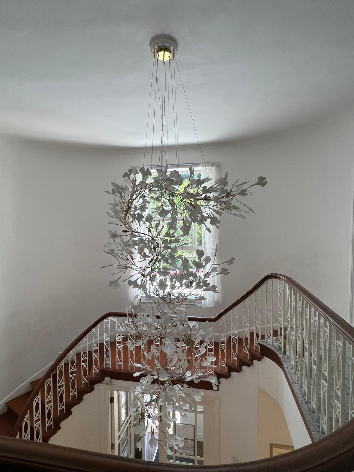 Ceramic Gingko Leaf Chandelier Luxury Branch Pendant Light Gold and White