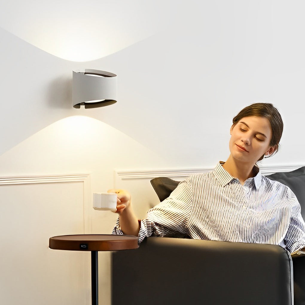 Creative Irregular Round LED Wall Sconce with Up and Down Lighting for Modern Living Spaces