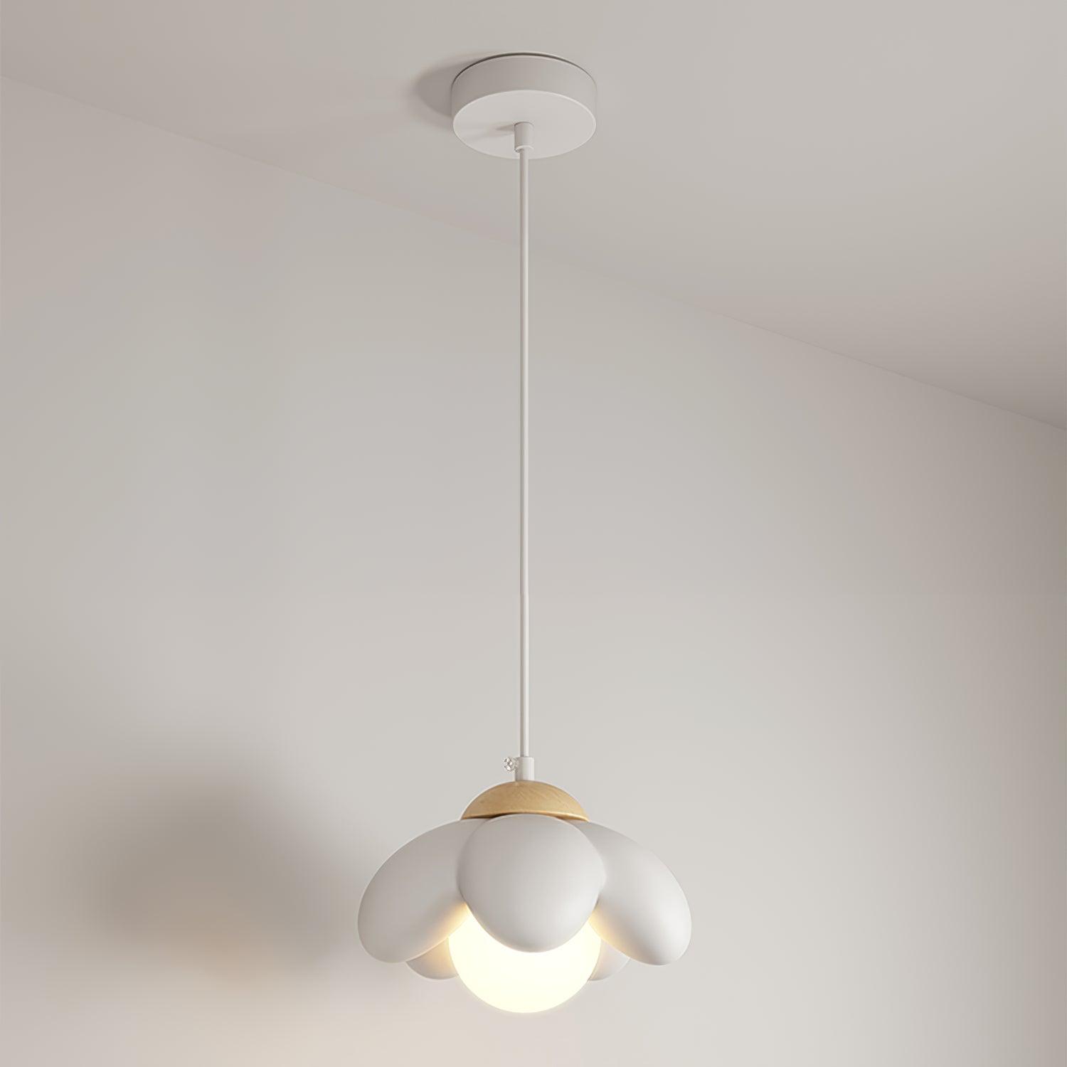 Elegant Cherry Blossom Resin Pendant Light Modern Floral Ceiling Hanging Lamp for Home