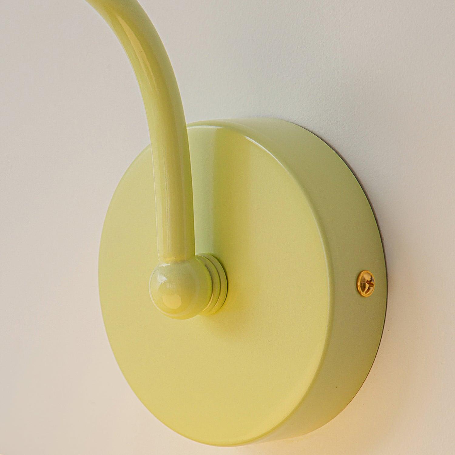 Elegant Floral Design Metal Wall Sconce Flower Blossom Indoor Decorative Wall Light in Green and White Finish