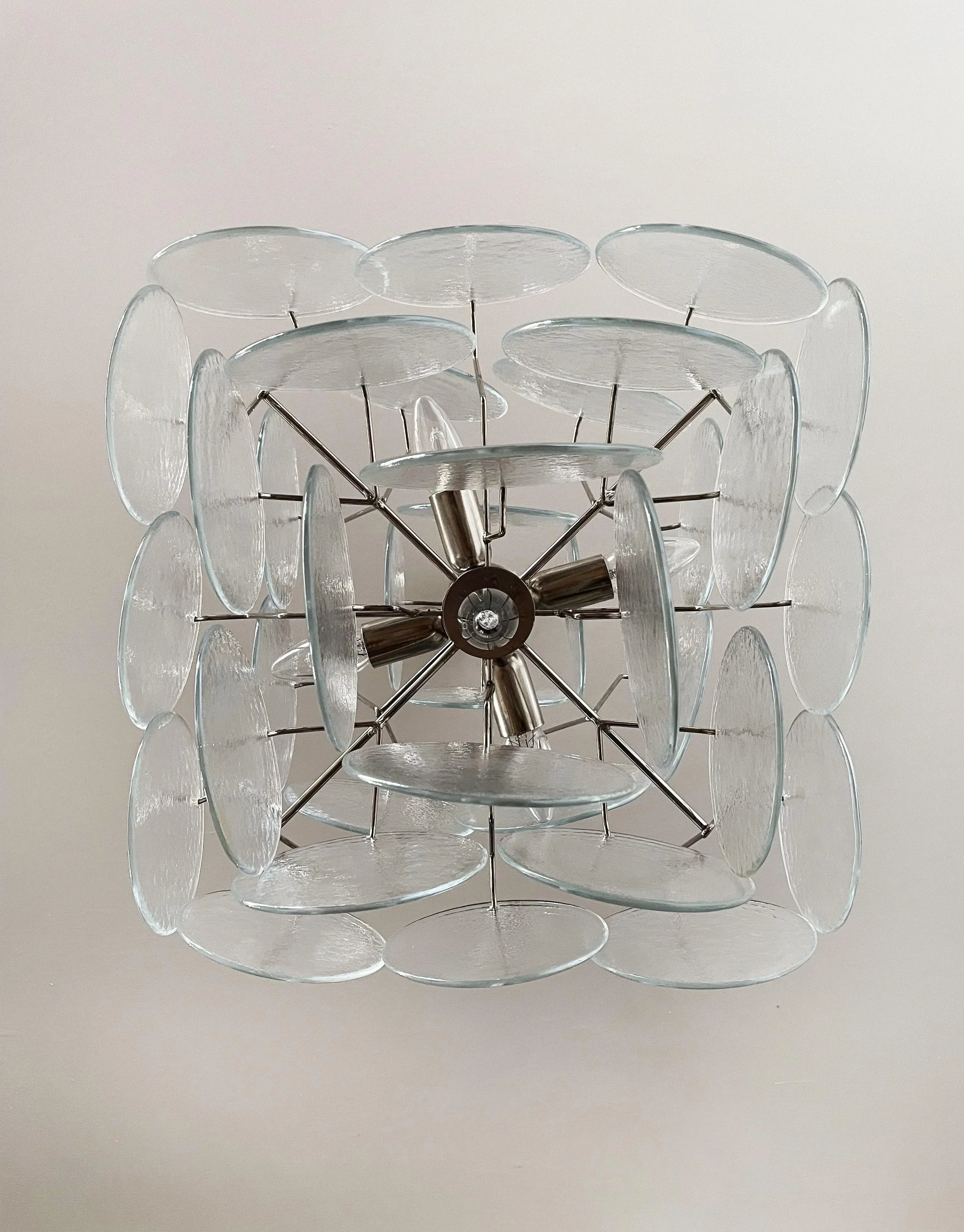 elegant-murano-style-iridescent-glass-disk-chandelier-for-luxury-interiors