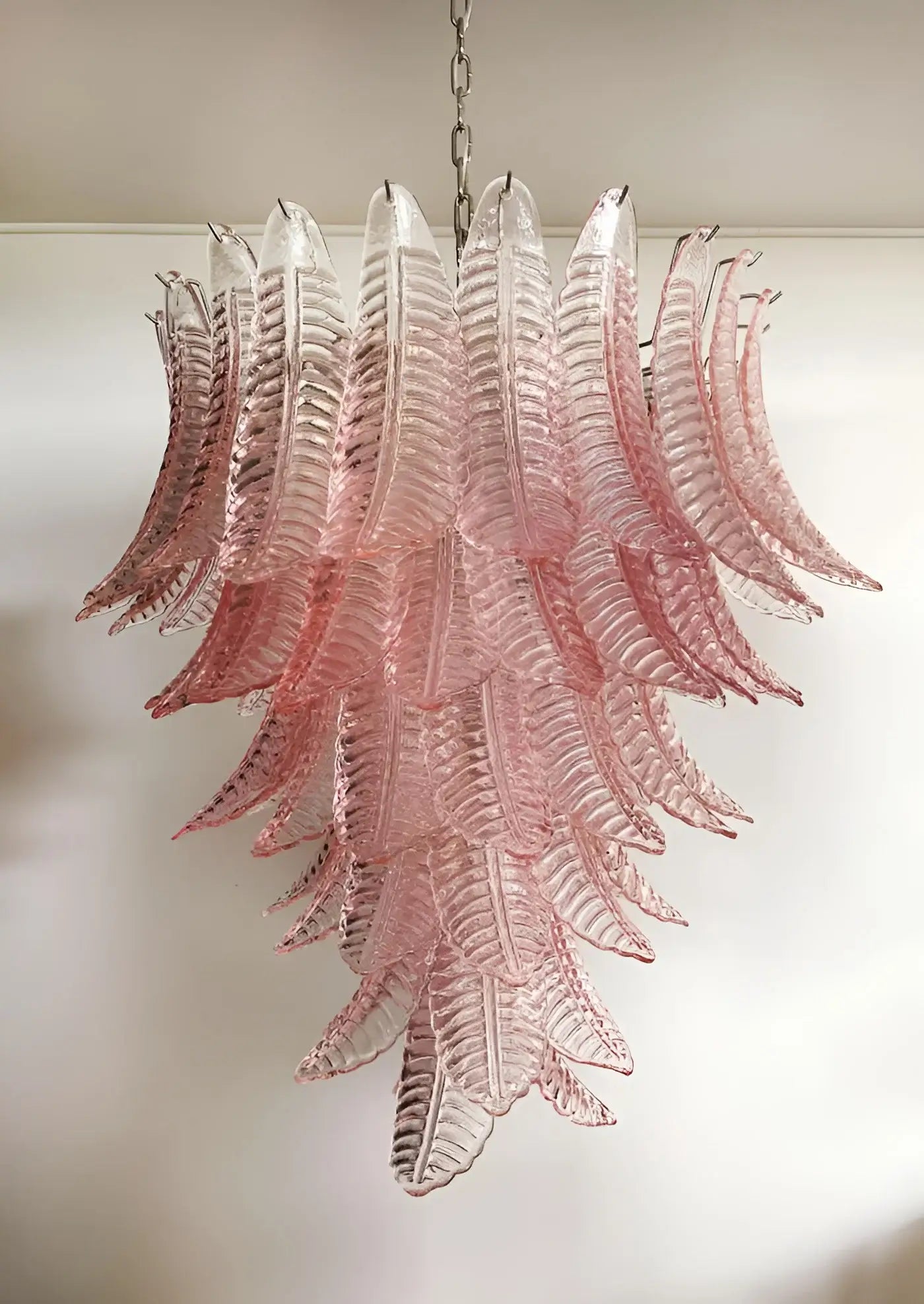 elegant-murano-style-pink-felci-glass-chandelier-for-luxury-living-rooms-and-dining-spaces