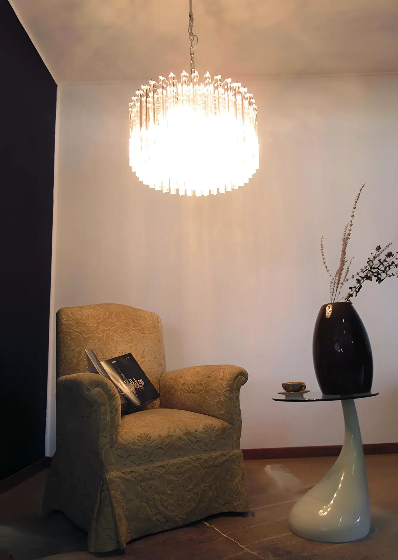 elegant-murano-style-round-crystal-prism-chandelier-for-modern-interiors