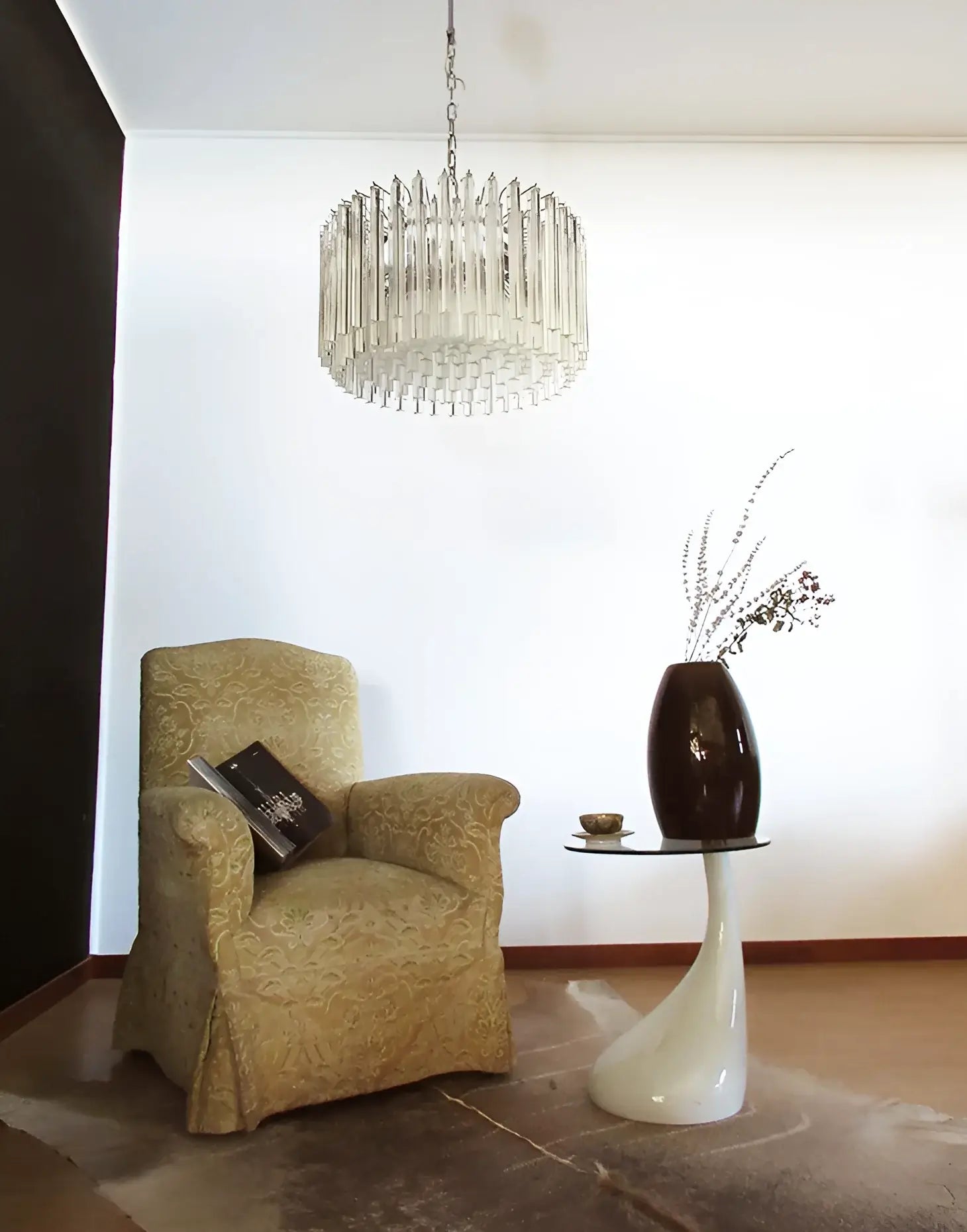 elegant-murano-style-round-crystal-prism-chandelier-for-modern-interiors