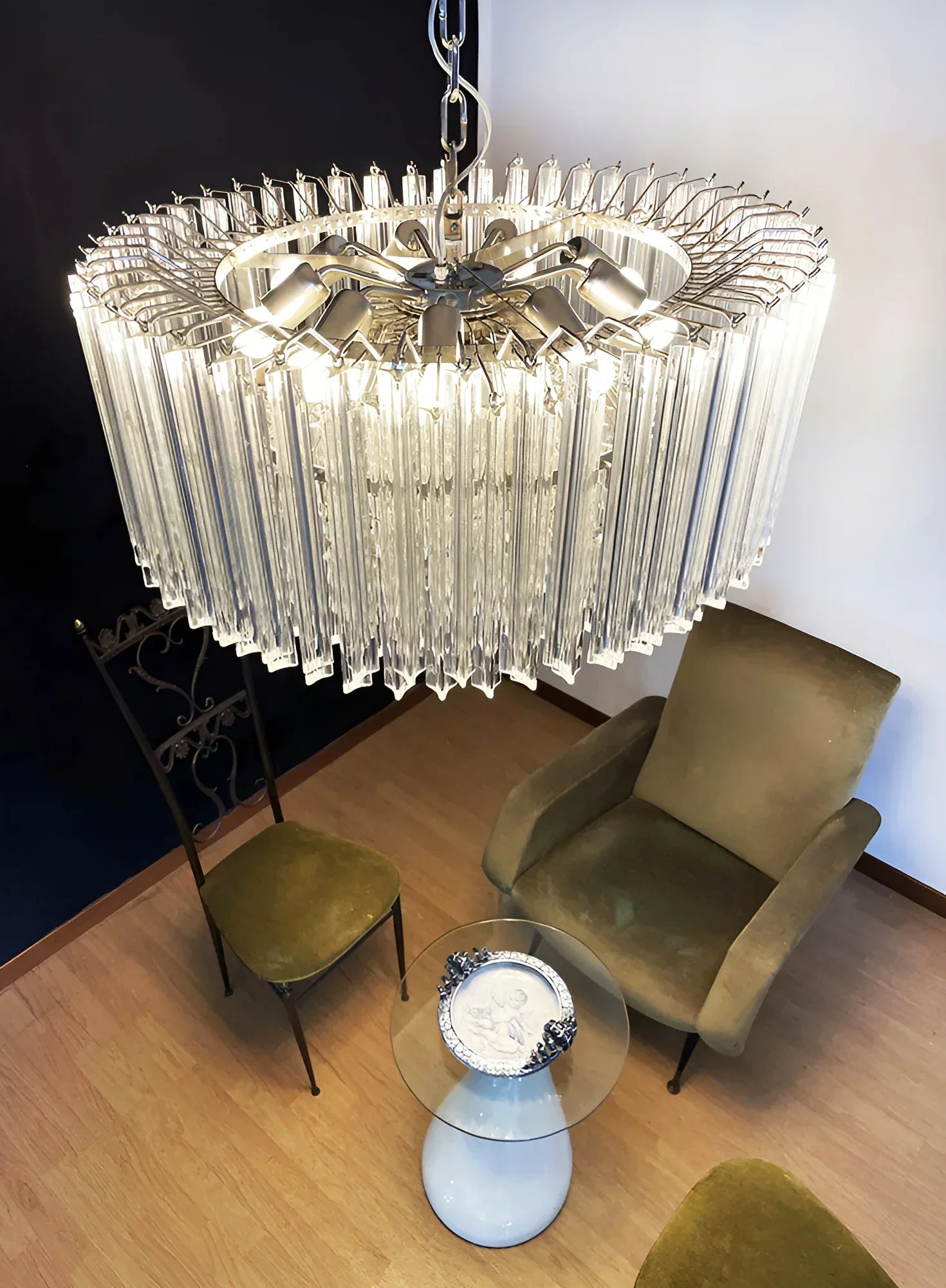 elegant-murano-style-round-crystal-prism-chandelier-for-modern-interiors