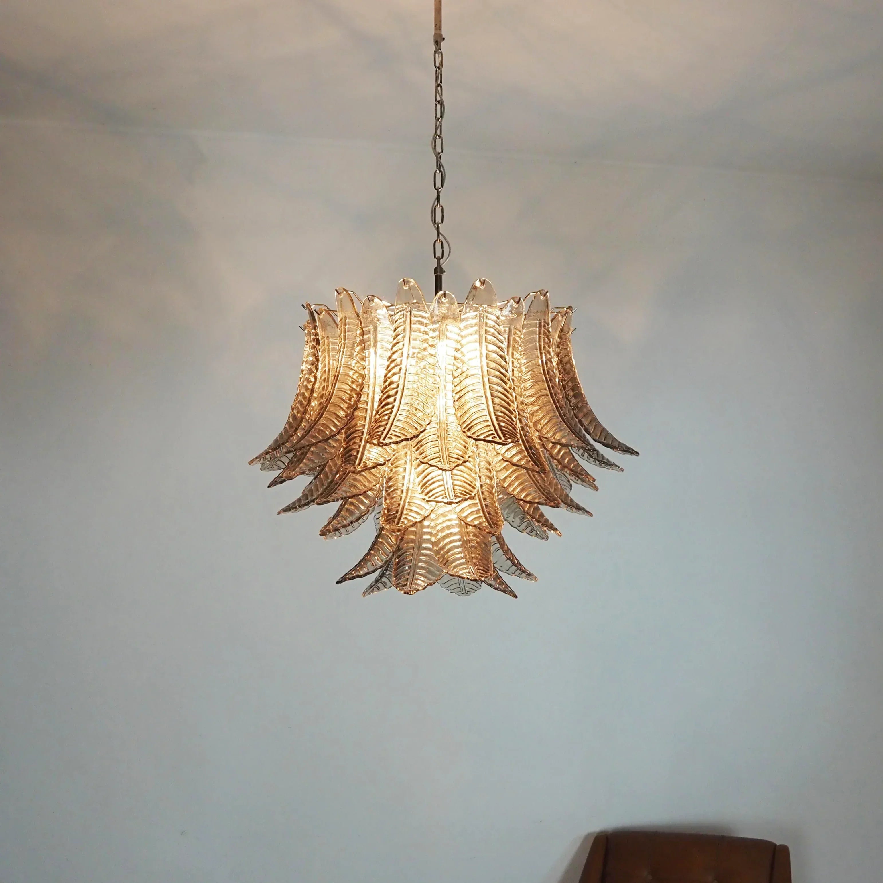 elegant-murano-style-smoked-glass-ferns-chandelier-for-luxury-living-room-decor