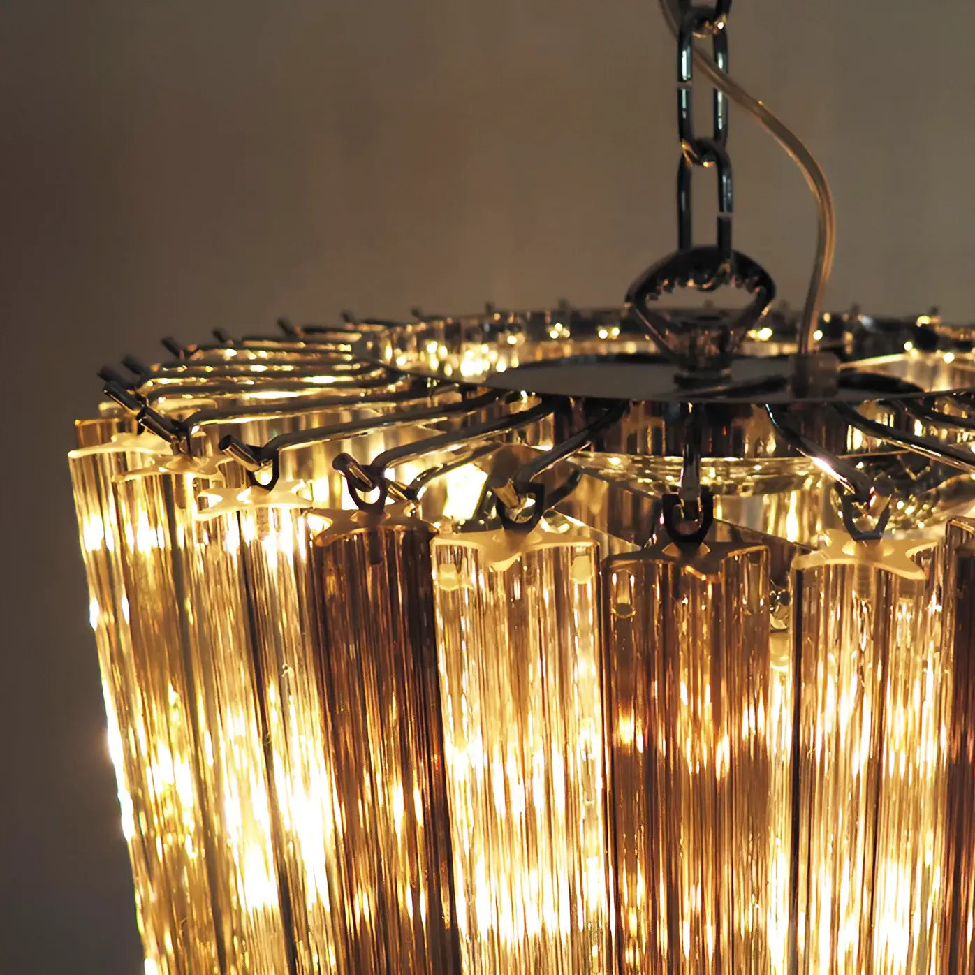 elegant-murano-style-spiral-smoked-prism-glass-chandelier-for-modern-living-room-decor