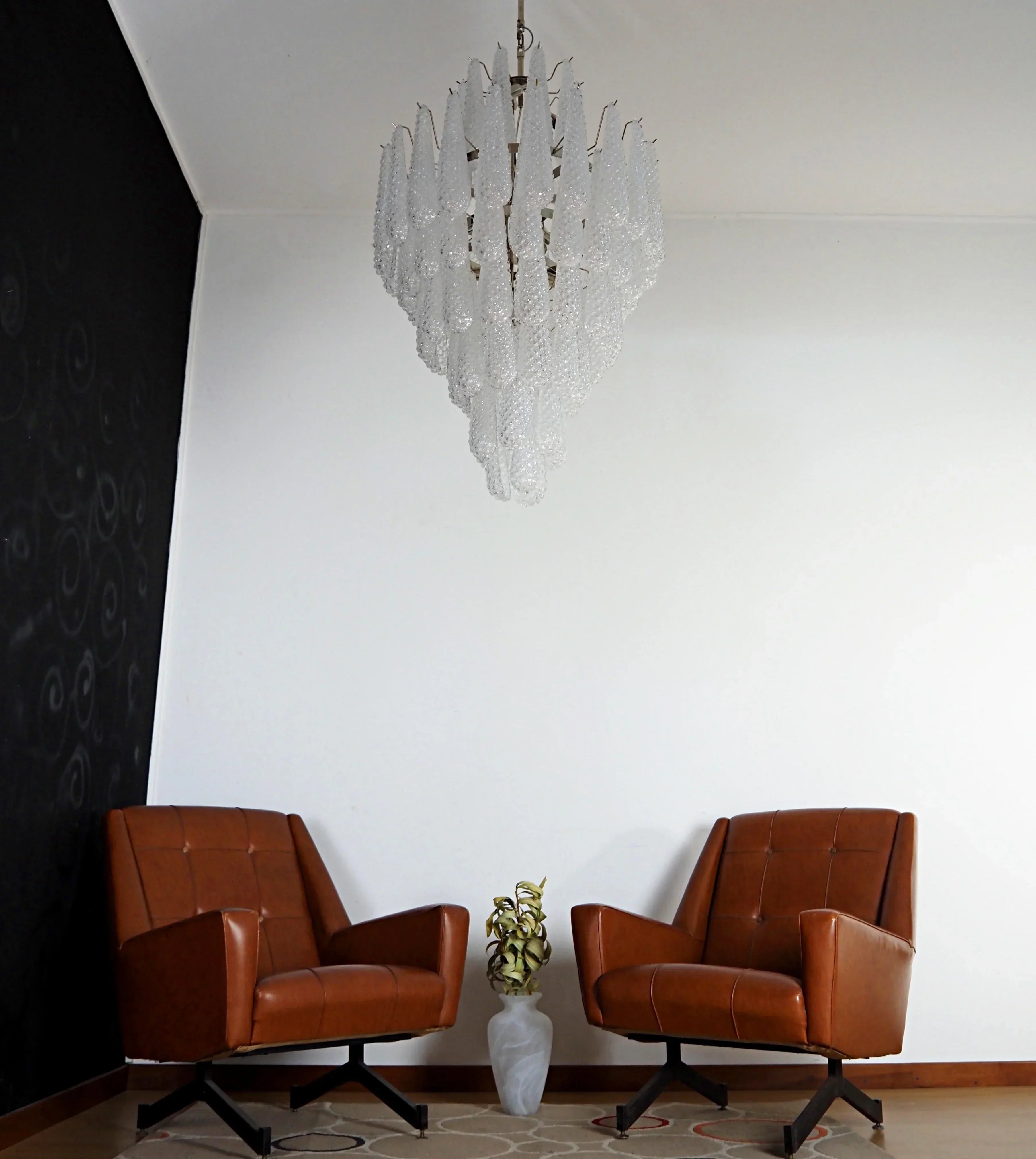 elegant-murano-style-transparent-glass-petal-chandelier-for-modern-living-room