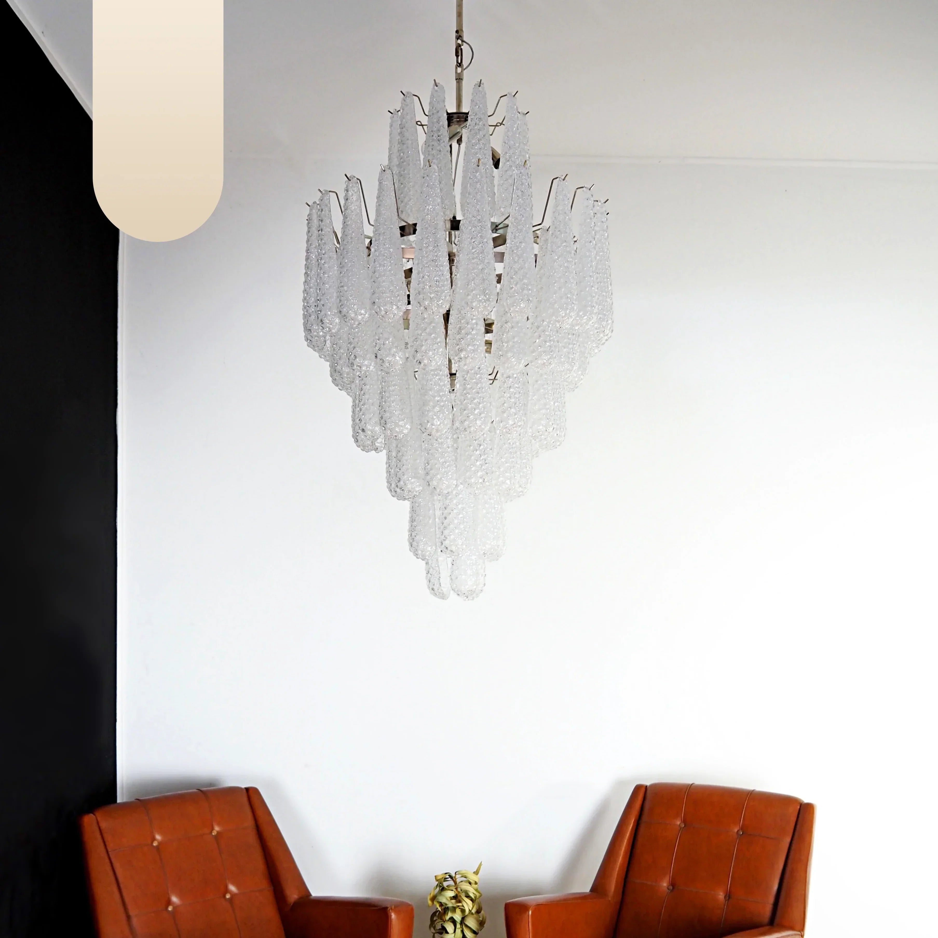 elegant-murano-style-transparent-glass-petal-chandelier-for-modern-living-room
