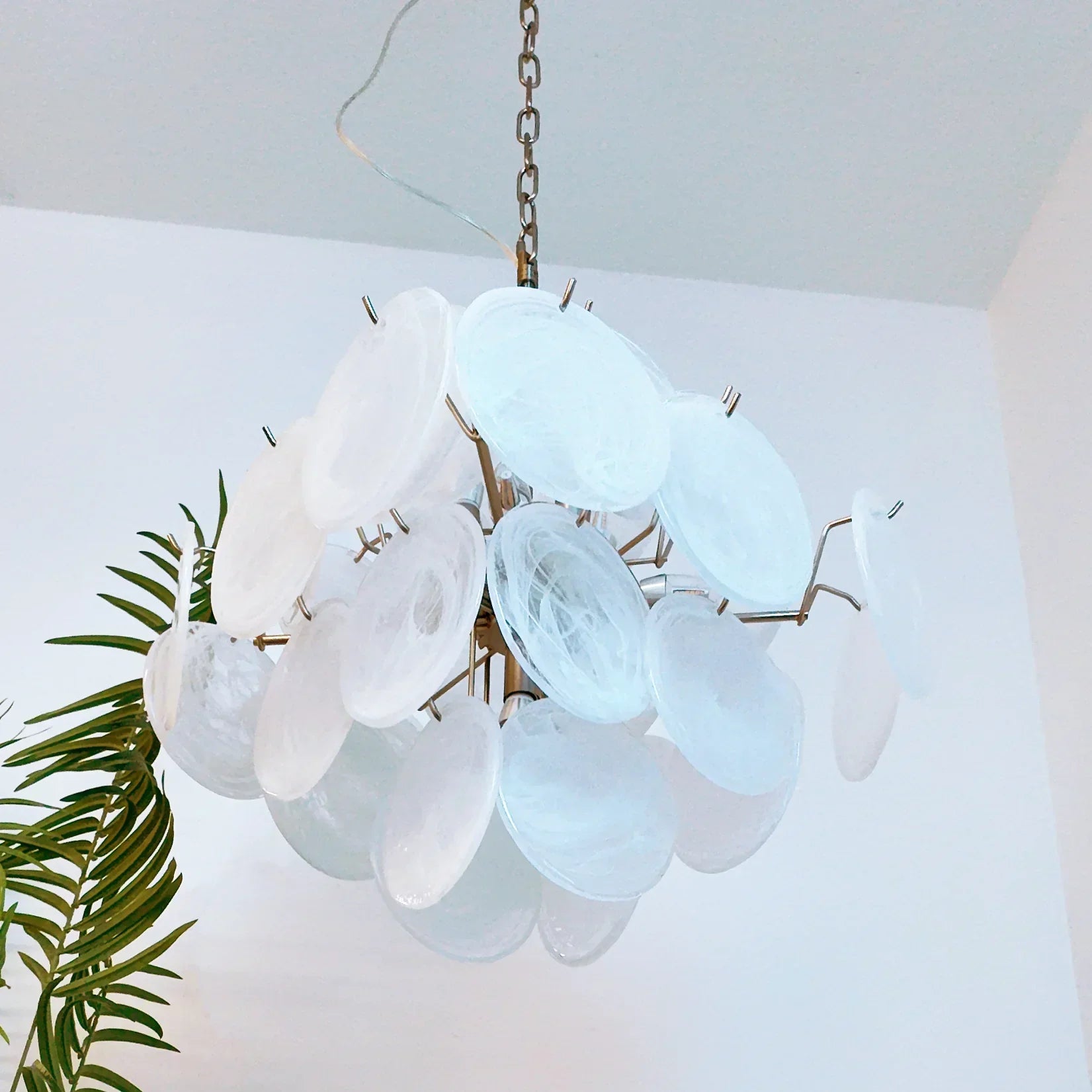 elegant-murano-style-white-glass-discs-chandelier-mid-century-modern-round-hanging-light-fixture