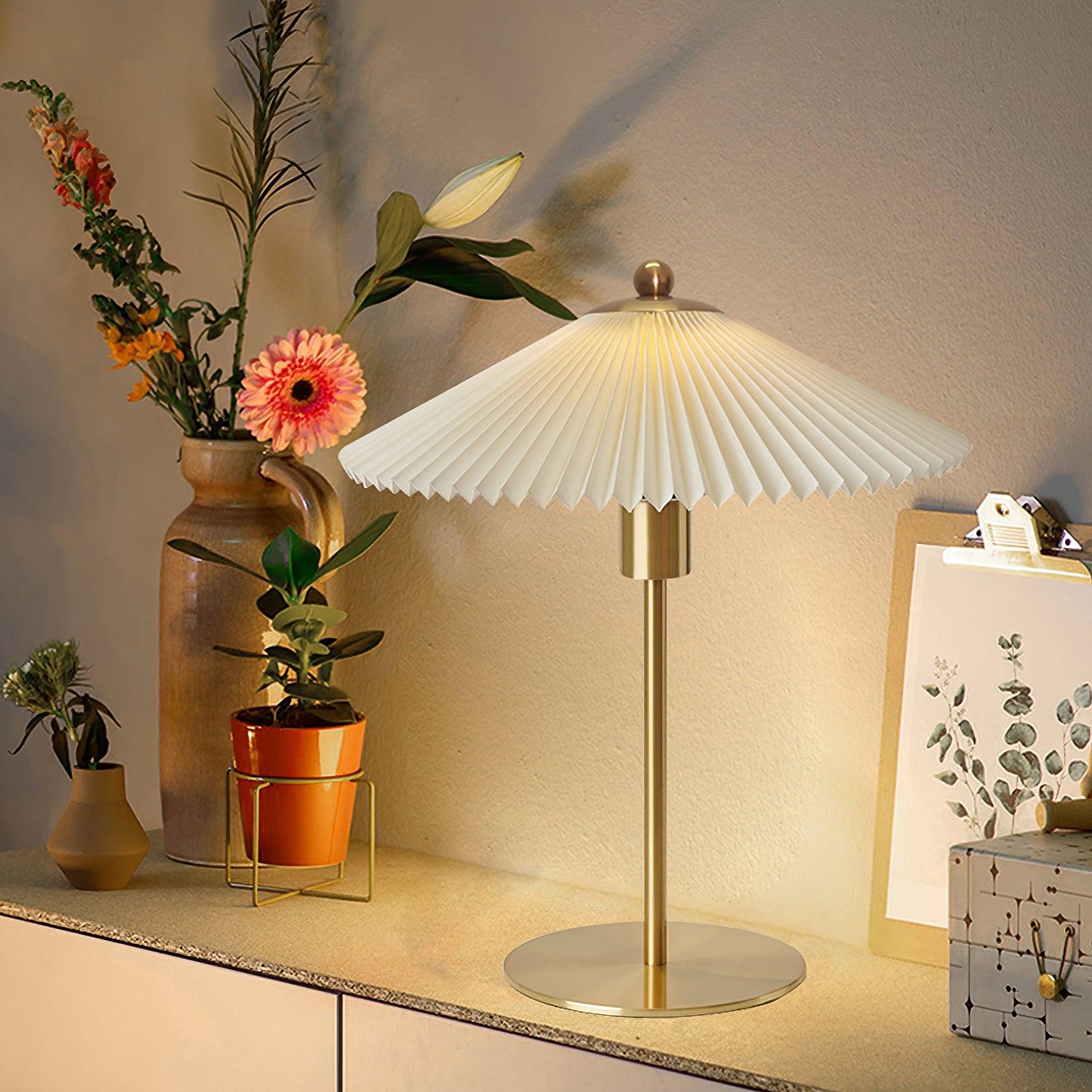 elegant-pleated-fabric-shade-table-lamp-with-gold-finish-for-mid-century-modern-home-decor