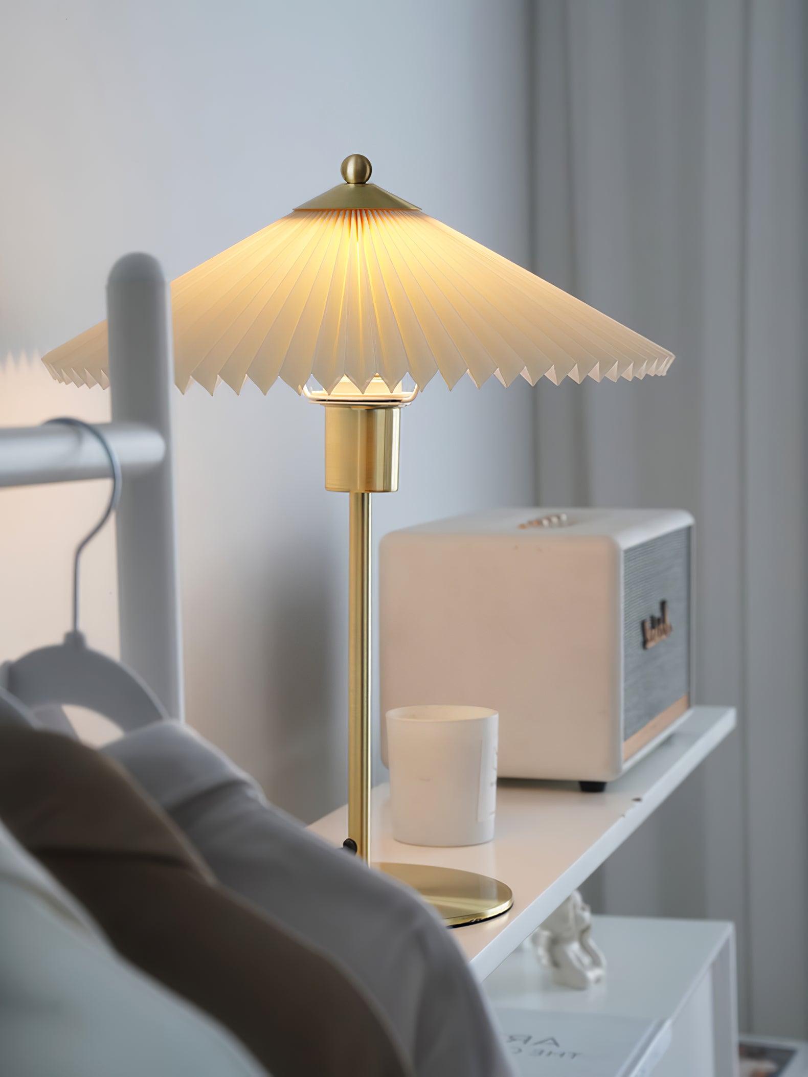 elegant-pleated-fabric-shade-table-lamp-with-gold-finish-for-mid-century-modern-home-decor