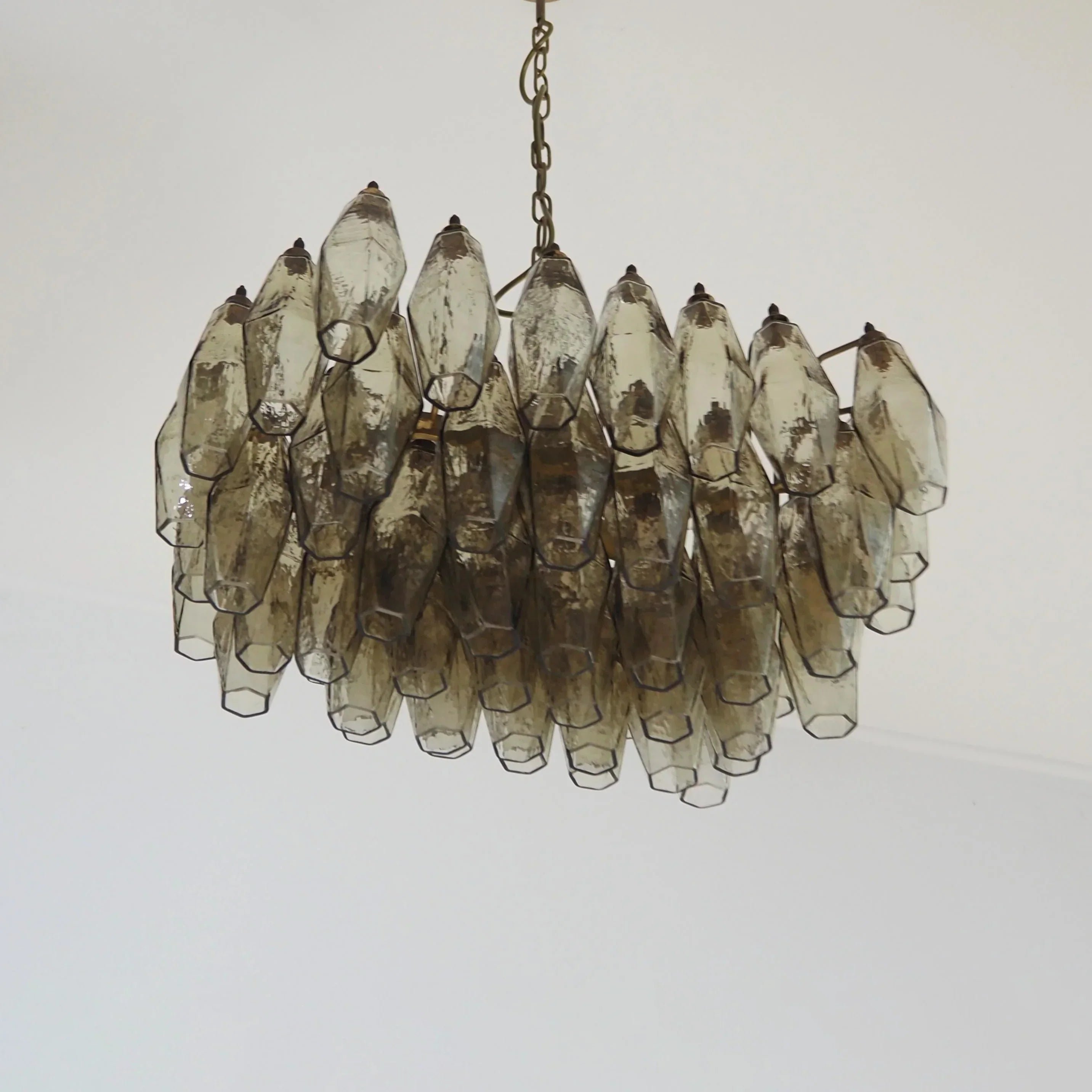 elegant-poliedri-smoked-glass-chandelier-murano-style-luxury-pendant-light