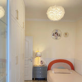 Elegant White Goose Feather Pendant Light Modern Nordic Hanging Lamp for Bedroom and Living Room