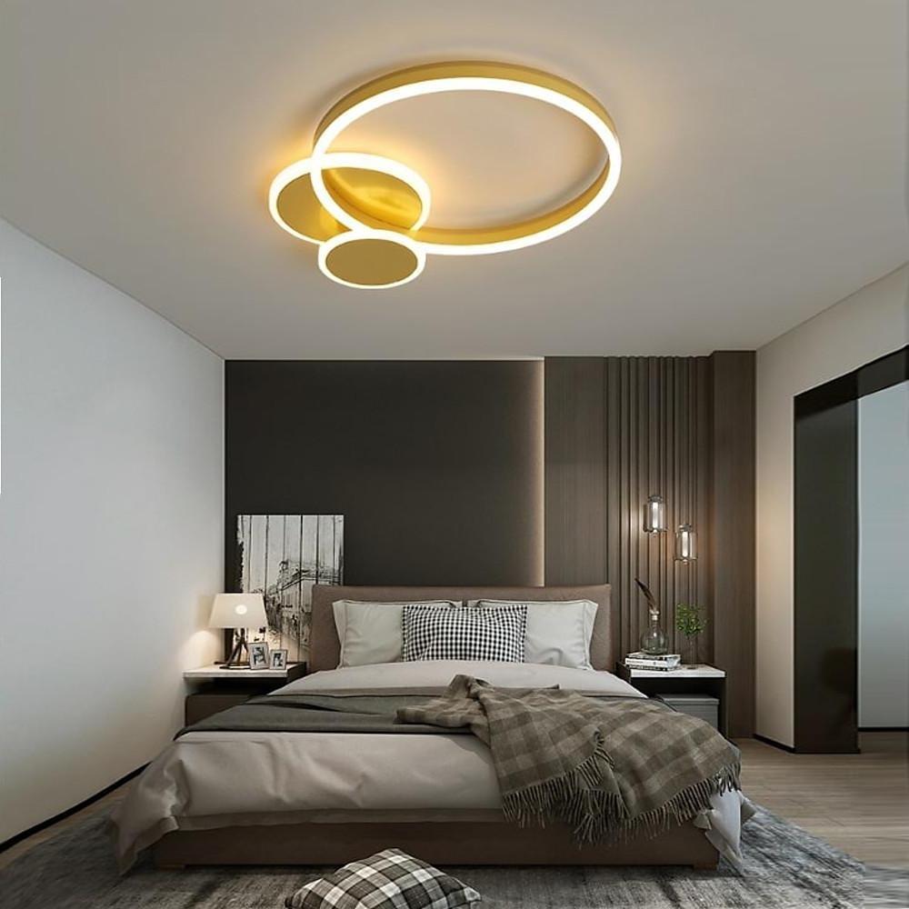 Modern Overlapping Circles Flush Mount Ceiling Light LED Metal Artistic Design 3 Light Fixture