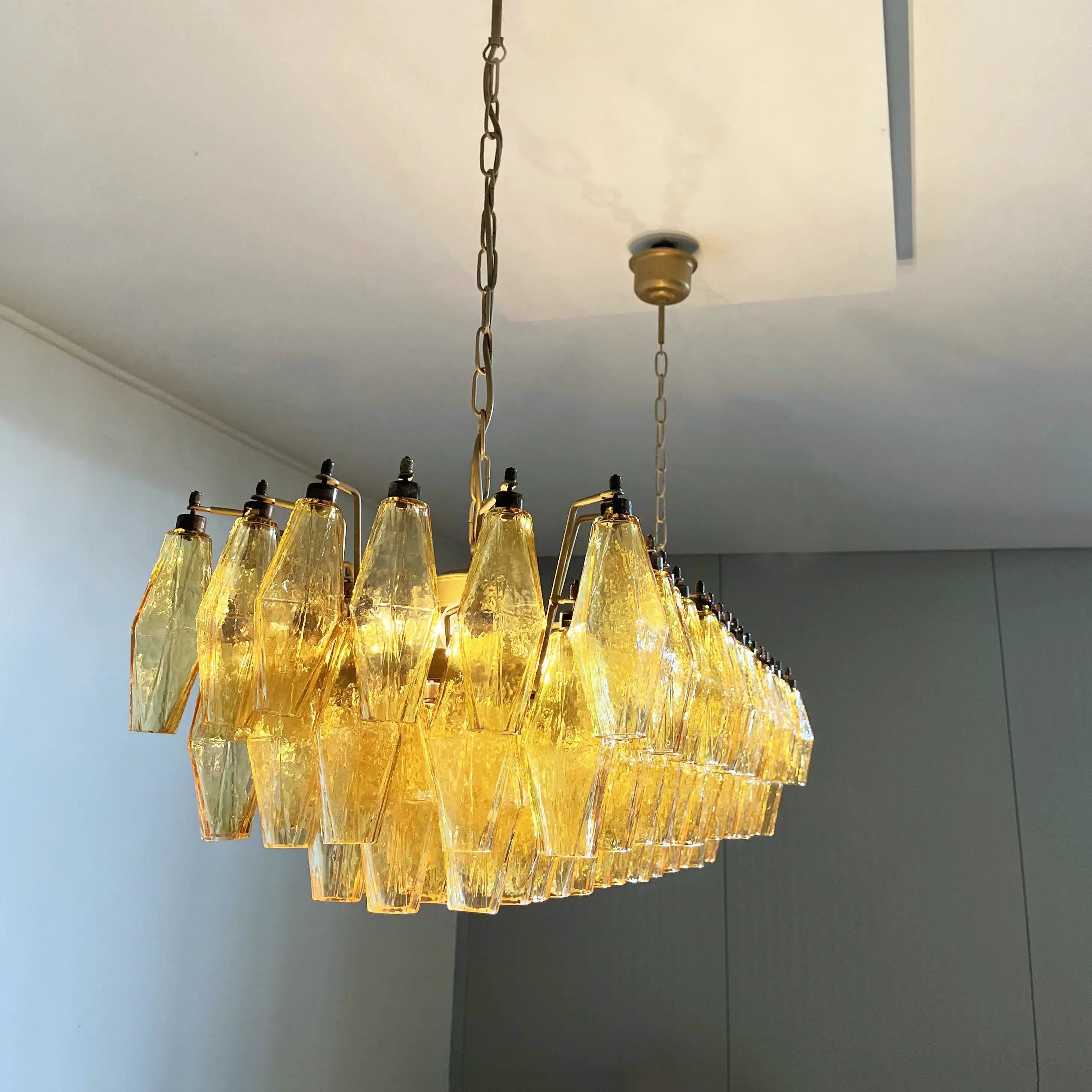 handcrafted-amber-murano-poliedri-glass-chandelier-luxury-rectangular-lighting-fixture