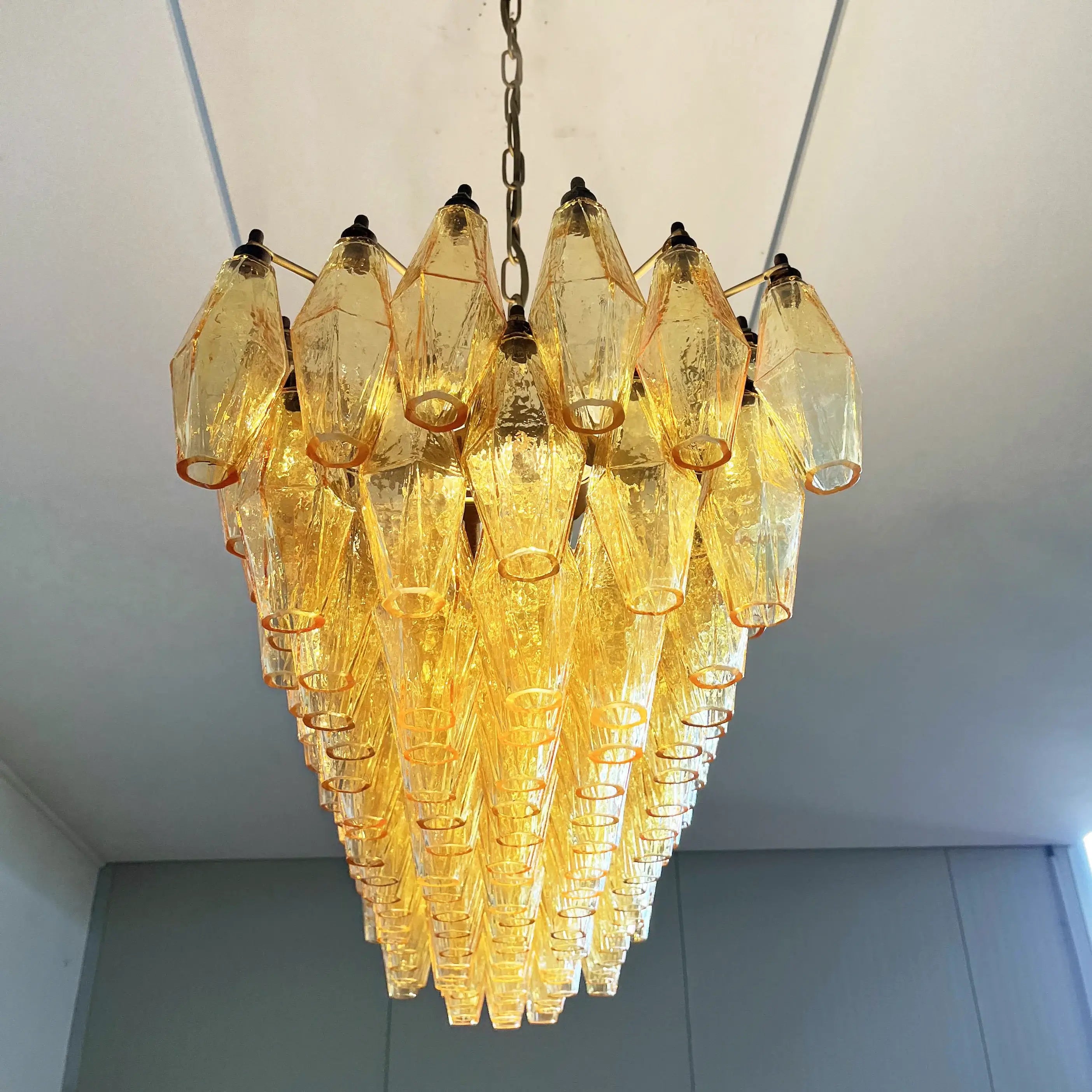 handcrafted-amber-murano-poliedri-glass-chandelier-luxury-rectangular-lighting-fixture