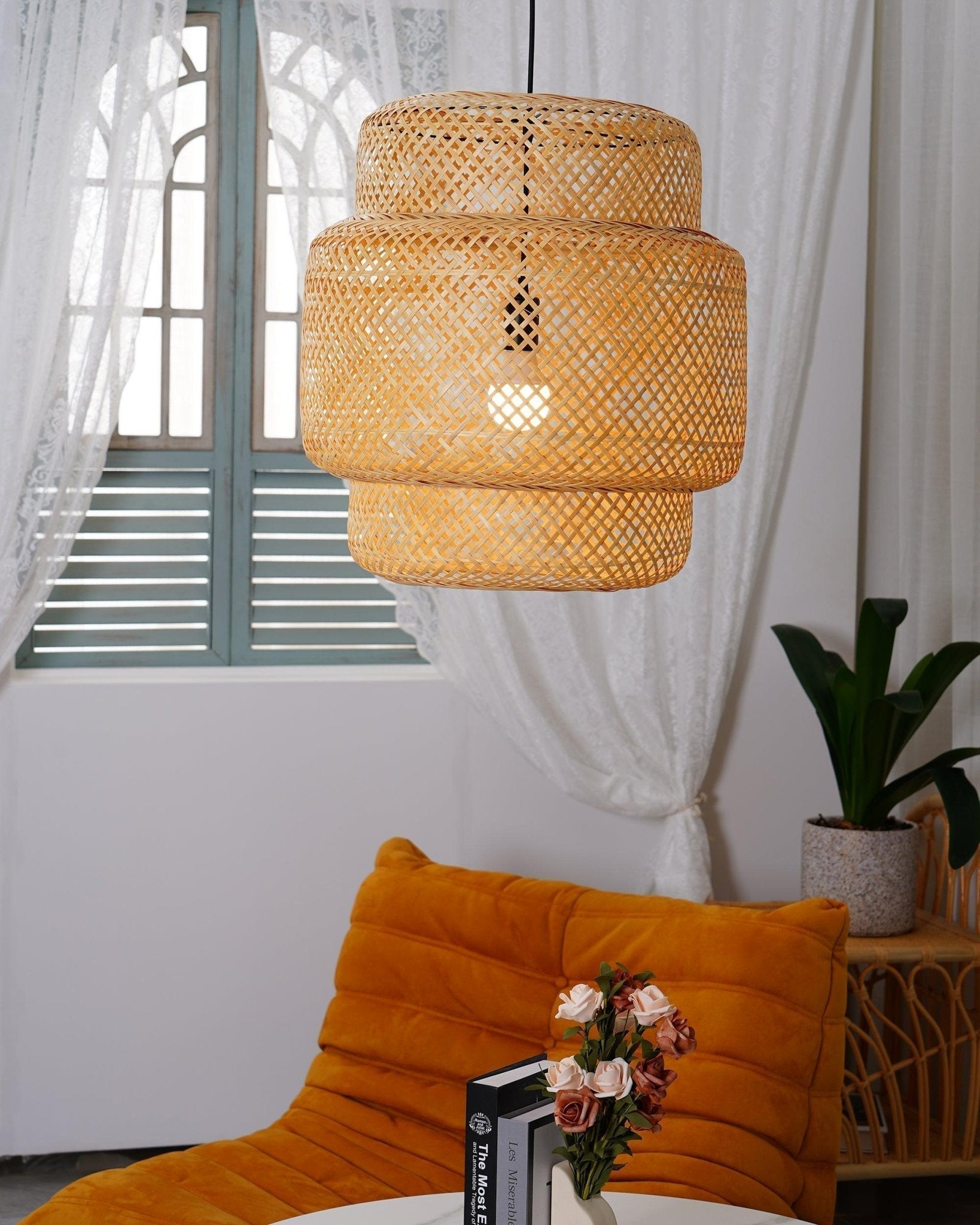 Handcrafted Bamboo Braided Pendant Light Natural Woven Hanging Lamp for Indoor Lighting