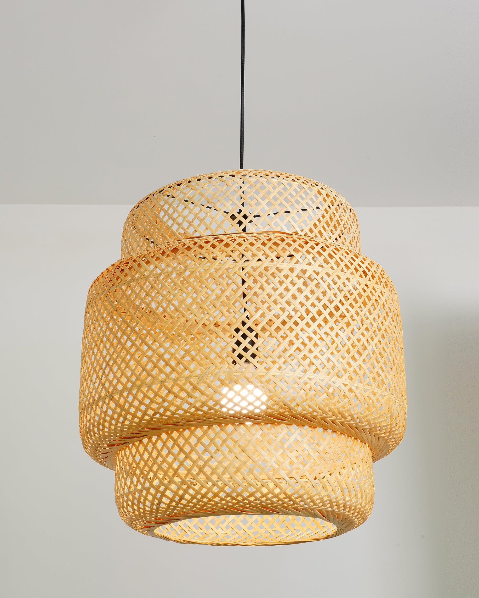 Handcrafted Bamboo Braided Pendant Light Natural Woven Hanging Lamp for Indoor Lighting