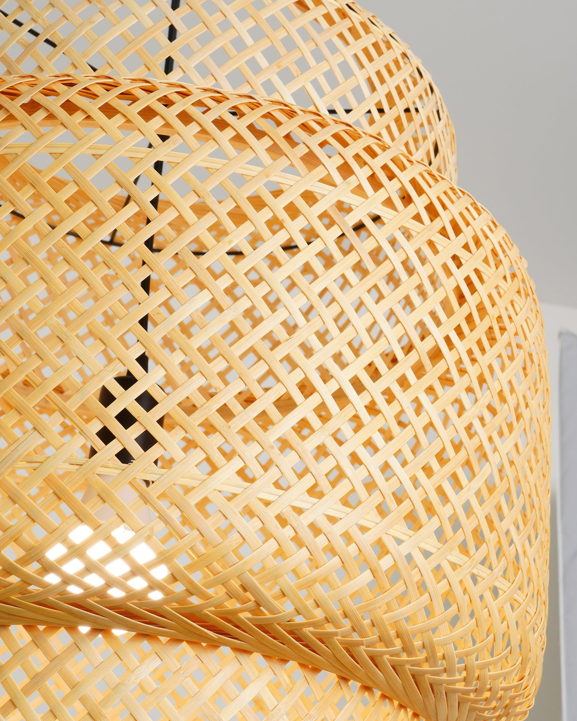 Handcrafted Bamboo Braided Pendant Light Natural Woven Hanging Lamp for Indoor Lighting