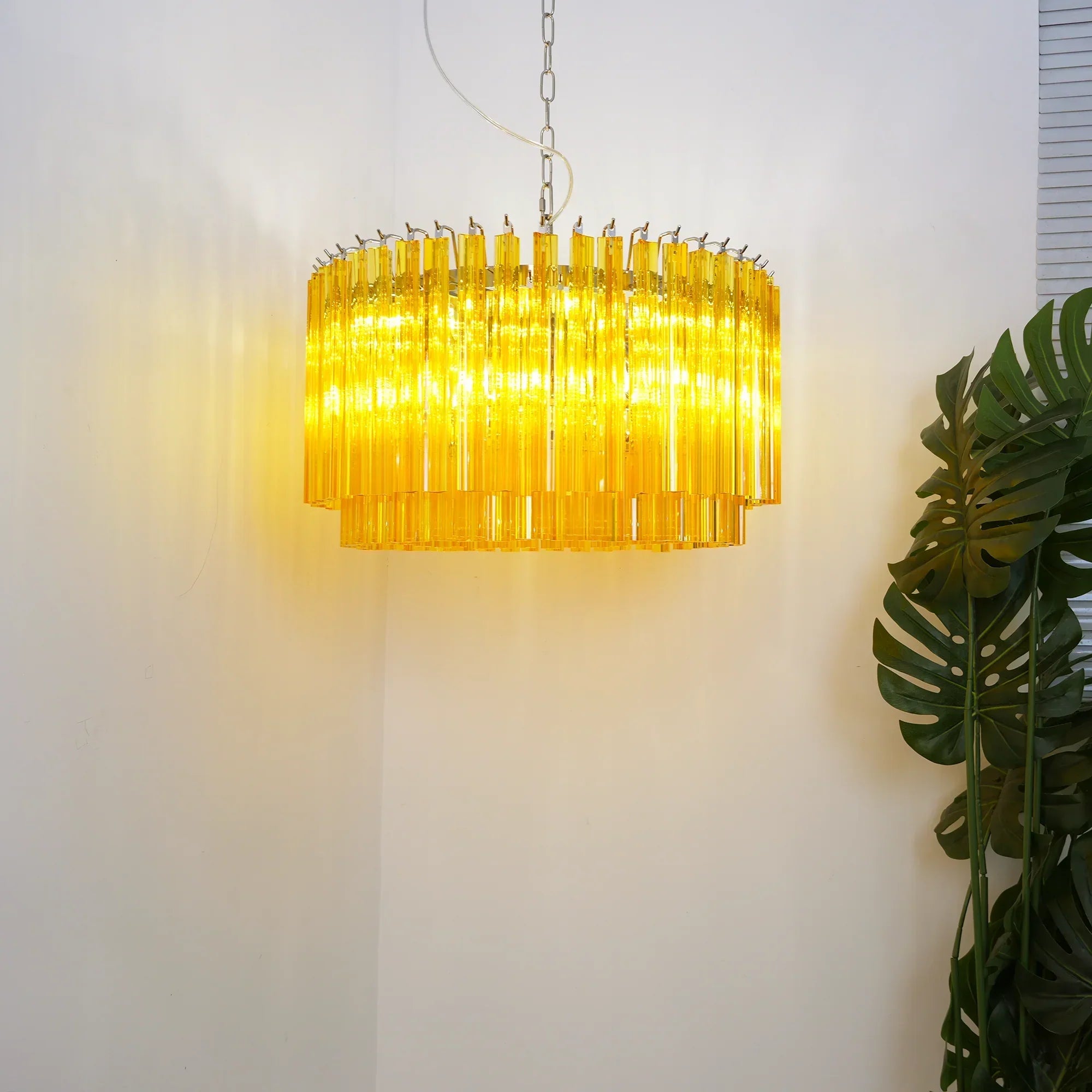 handcrafted-murano-glass-amber-prism-chandelier-round-luxury-pendant-light-gold-chrome-finish