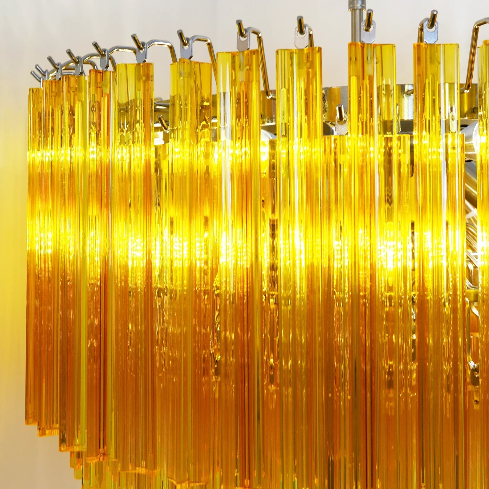handcrafted-murano-glass-amber-prism-chandelier-round-luxury-pendant-light-gold-chrome-finish