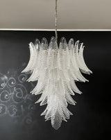 handcrafted-murano-glass-felci-chandelier-with-transparent-petals-for-luxury-living-room