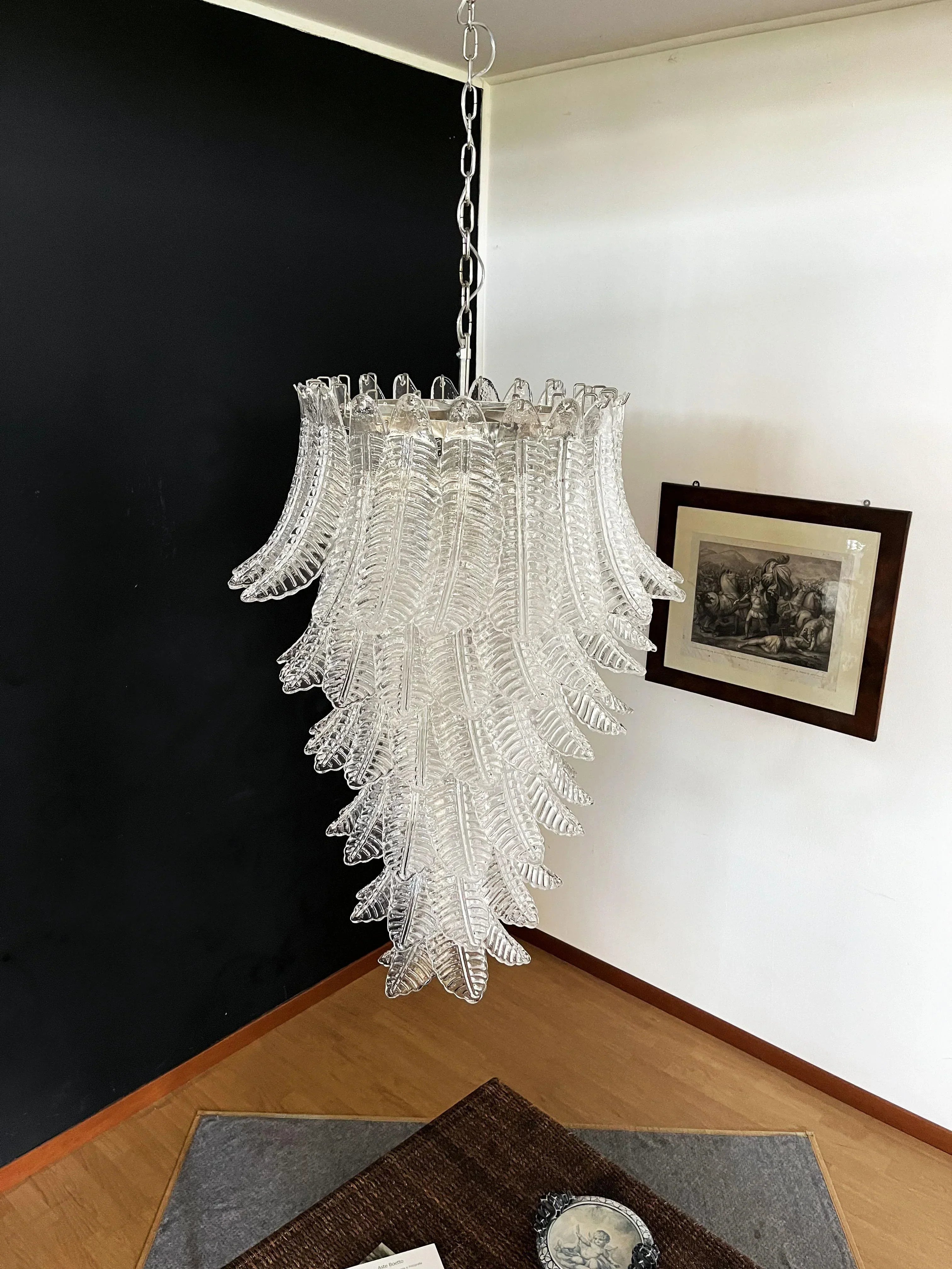 handcrafted-murano-glass-spiral-chandelier-transparent-luxury-pendant-light-for-foyer-and-living-room