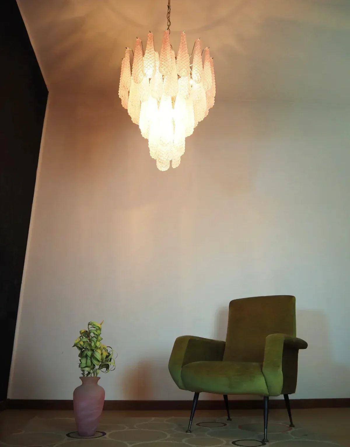 handcrafted-pink-glass-petal-drop-chandelier-elegant-murano-style-lighting-for-modern-living-room