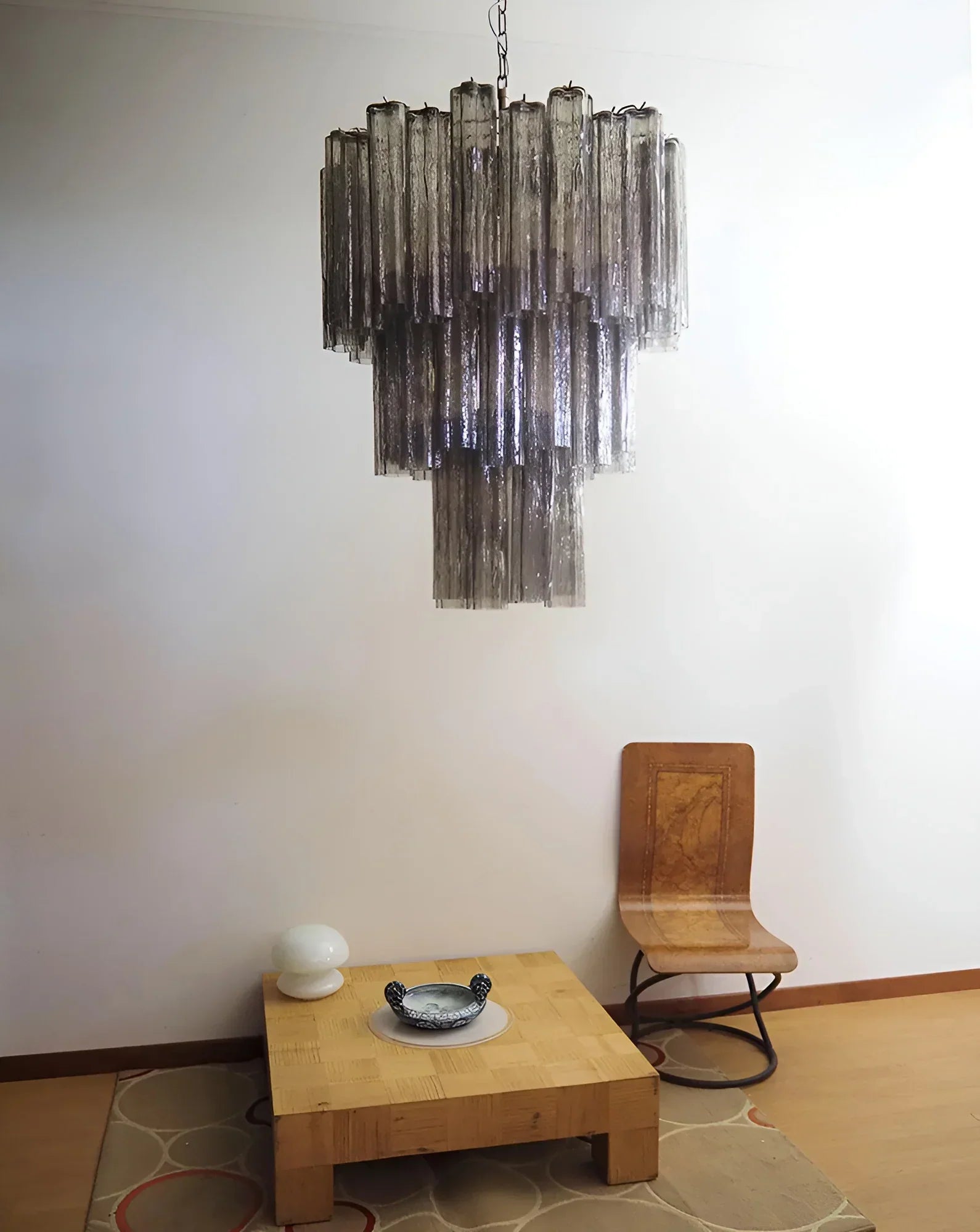 handcrafted-smoke-murano-glass-tube-chandelier-for-luxury-living-spaces