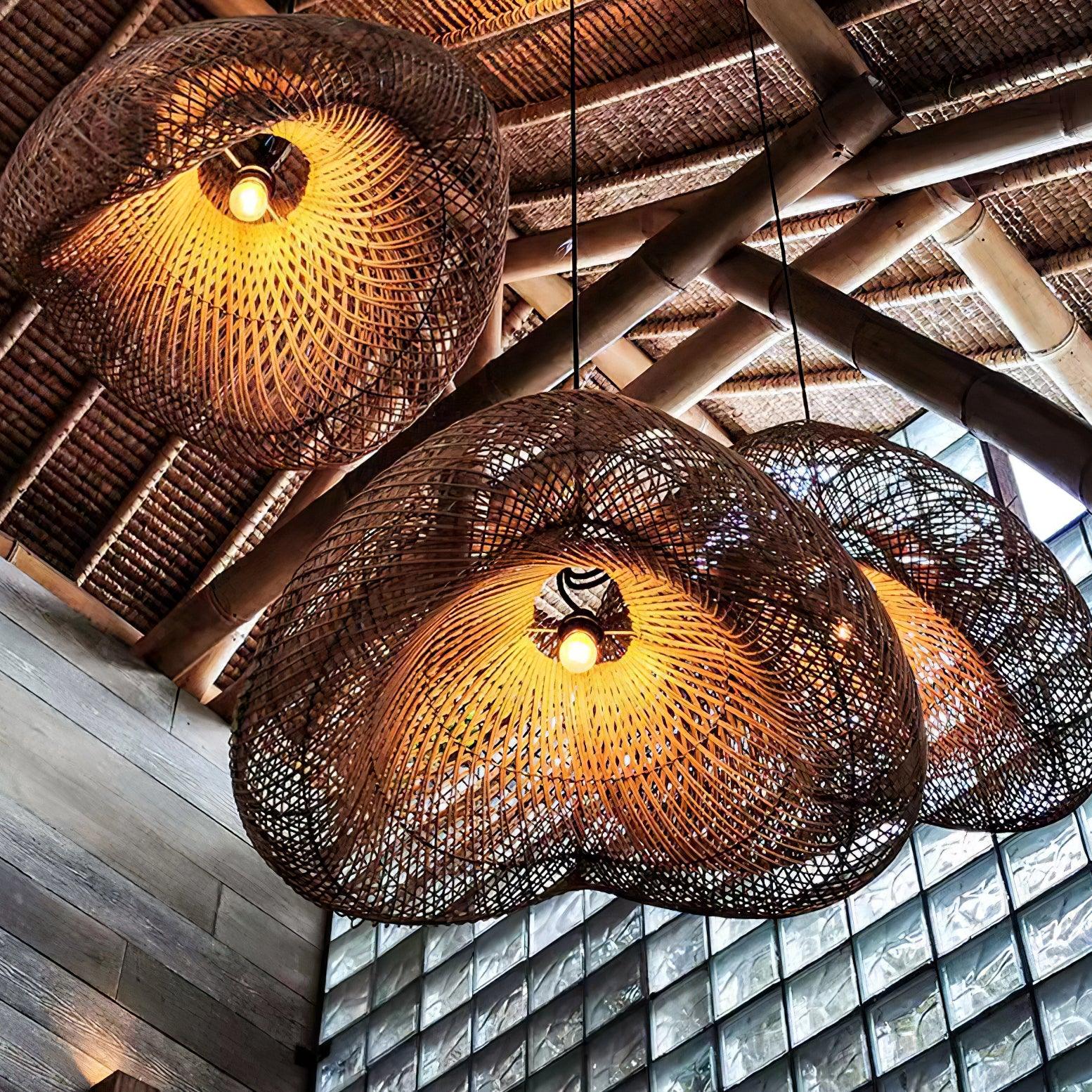 handcrafted-woven-rattan-wave-pendant-light-for-coastal-modern-living-room-lighting