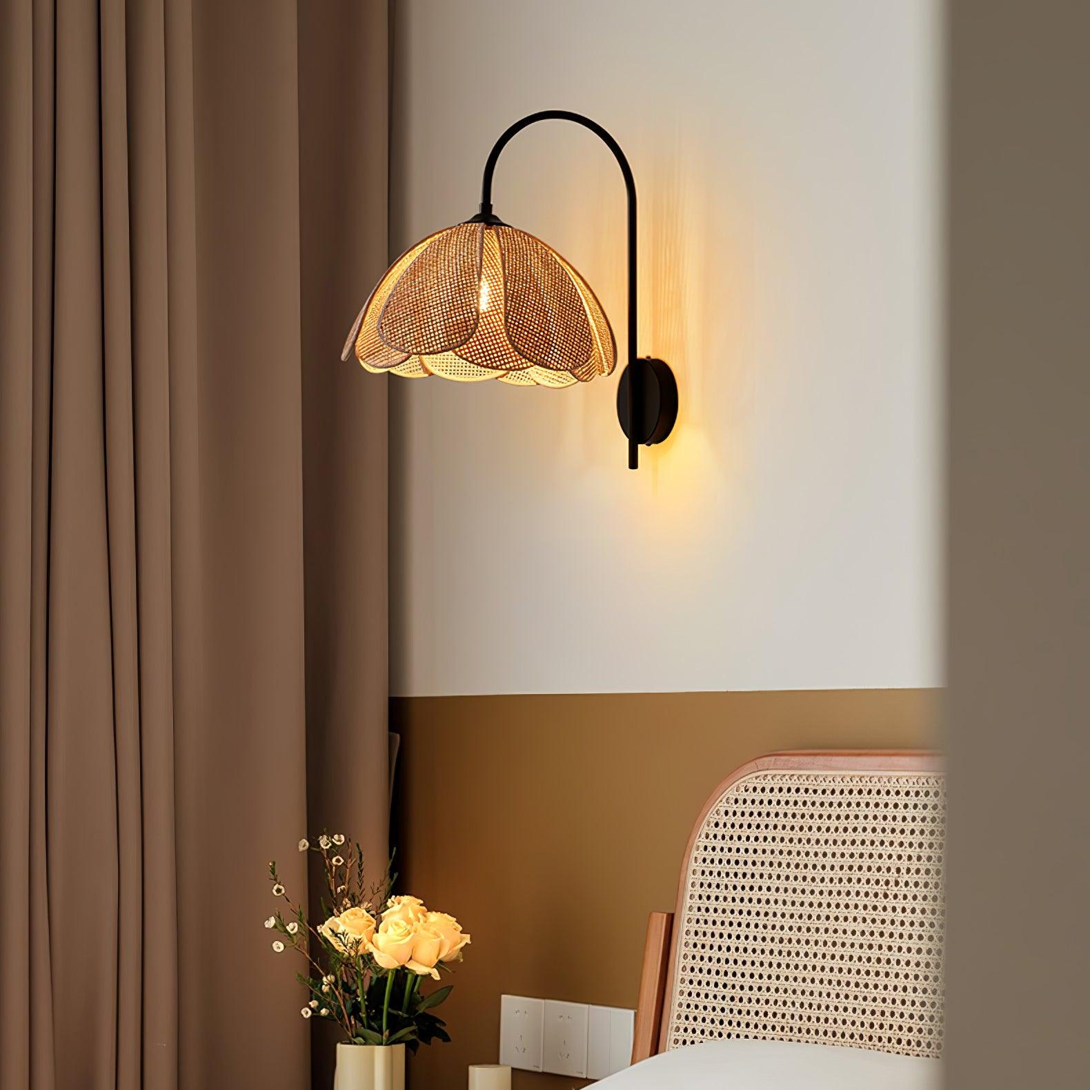 Handwoven Natural Rattan Petal Wall Sconce Lamp for Living Room and Bedroom