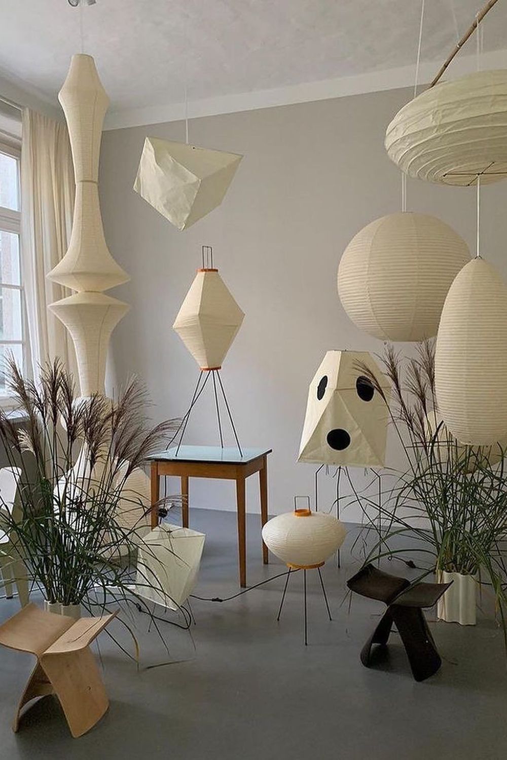 Japanese Washi Paper Hanging Pendant Light Handcrafted Mulberry Paper Swag Lamp for Modern Interiors