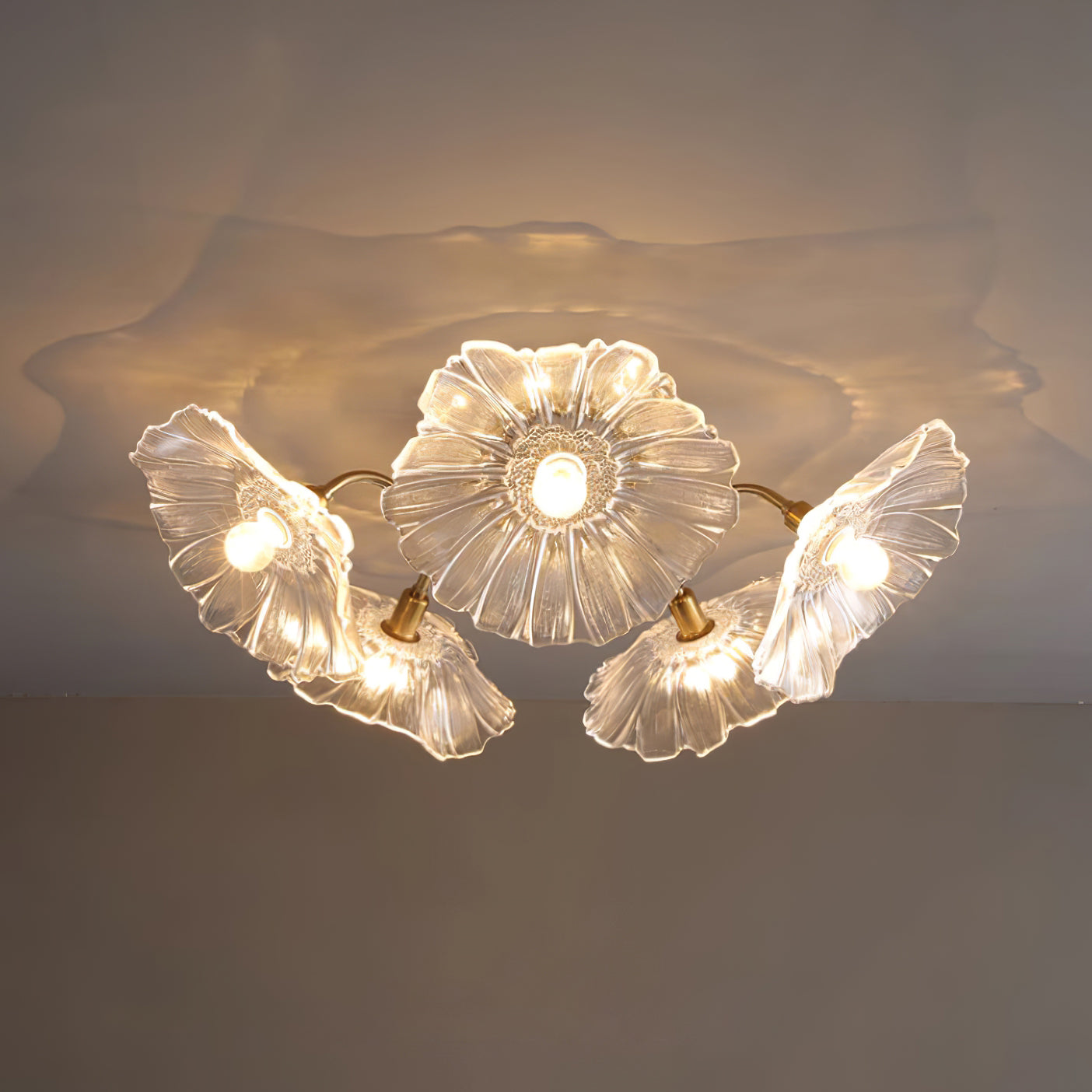 lotus-leaf-frosted-glass-ceiling-light-modern-gold-chandelier-for-living-room