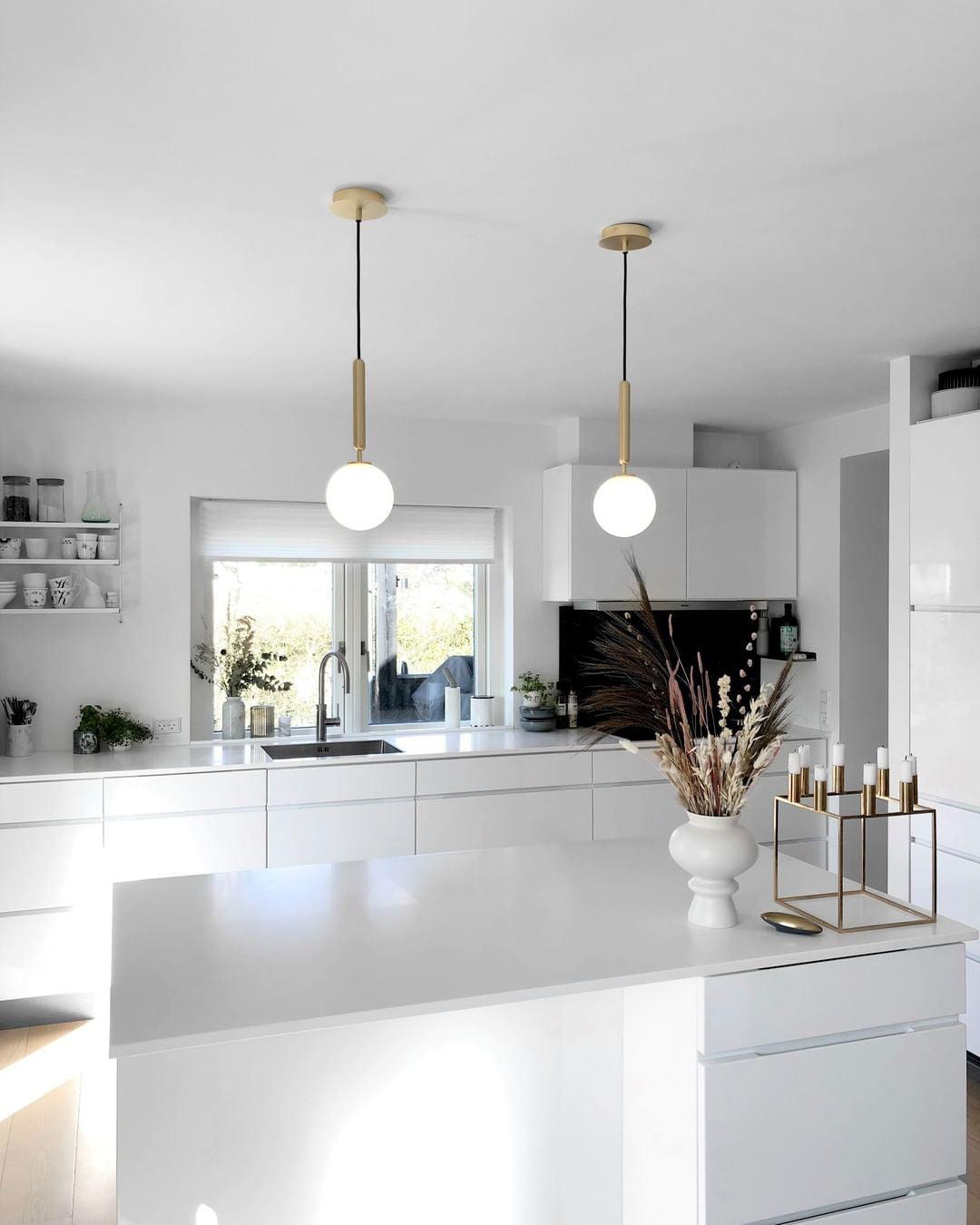 Luminae Glass Sphere Pendant Light Modern Nordic Hanging Lamp for Kitchen and Dining Room
