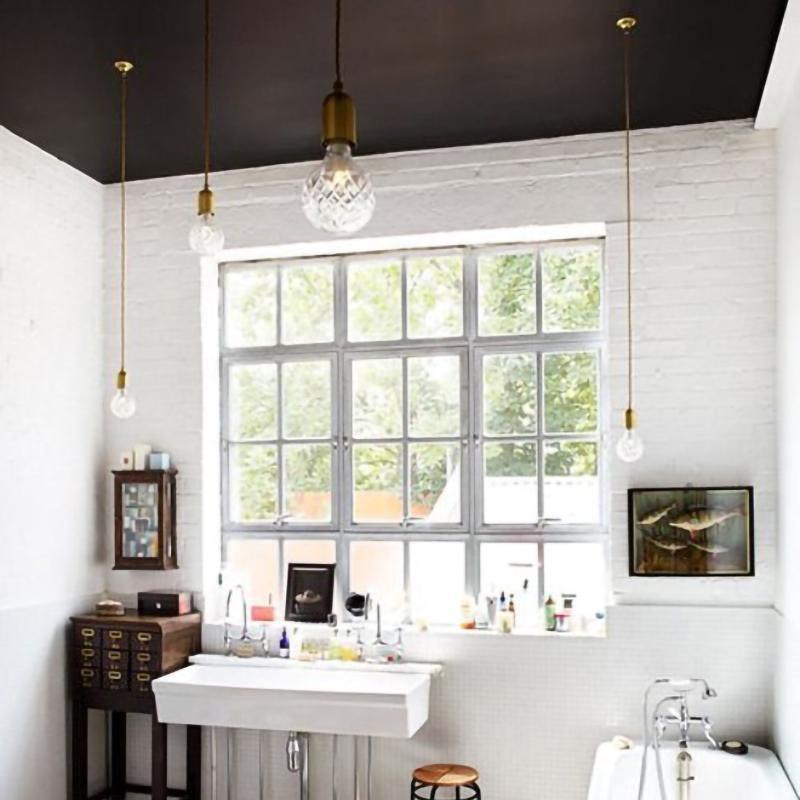 Luxury Clear Crystal Glass LED Pendant Lamp with Brass Fixture for Indoor Decor