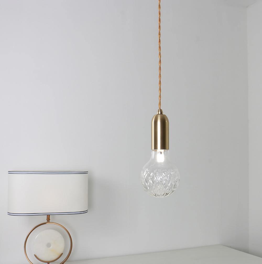 Luxury Clear Crystal Glass LED Pendant Lamp with Brass Fixture for Indoor Decor
