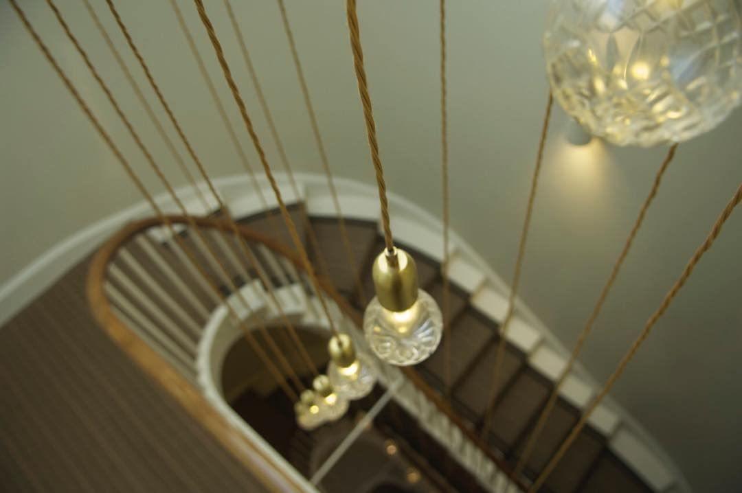 Luxury Clear Crystal Glass LED Pendant Lamp with Brass Fixture for Indoor Decor