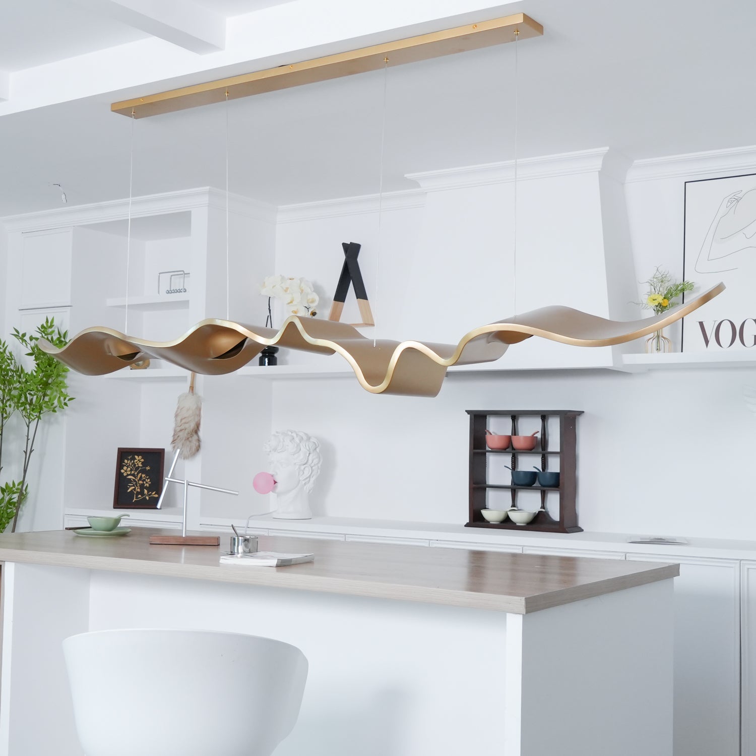 Luxury Gold Ribbon Crown LED Pendant Light Modern Hanging Chandelier Fixture