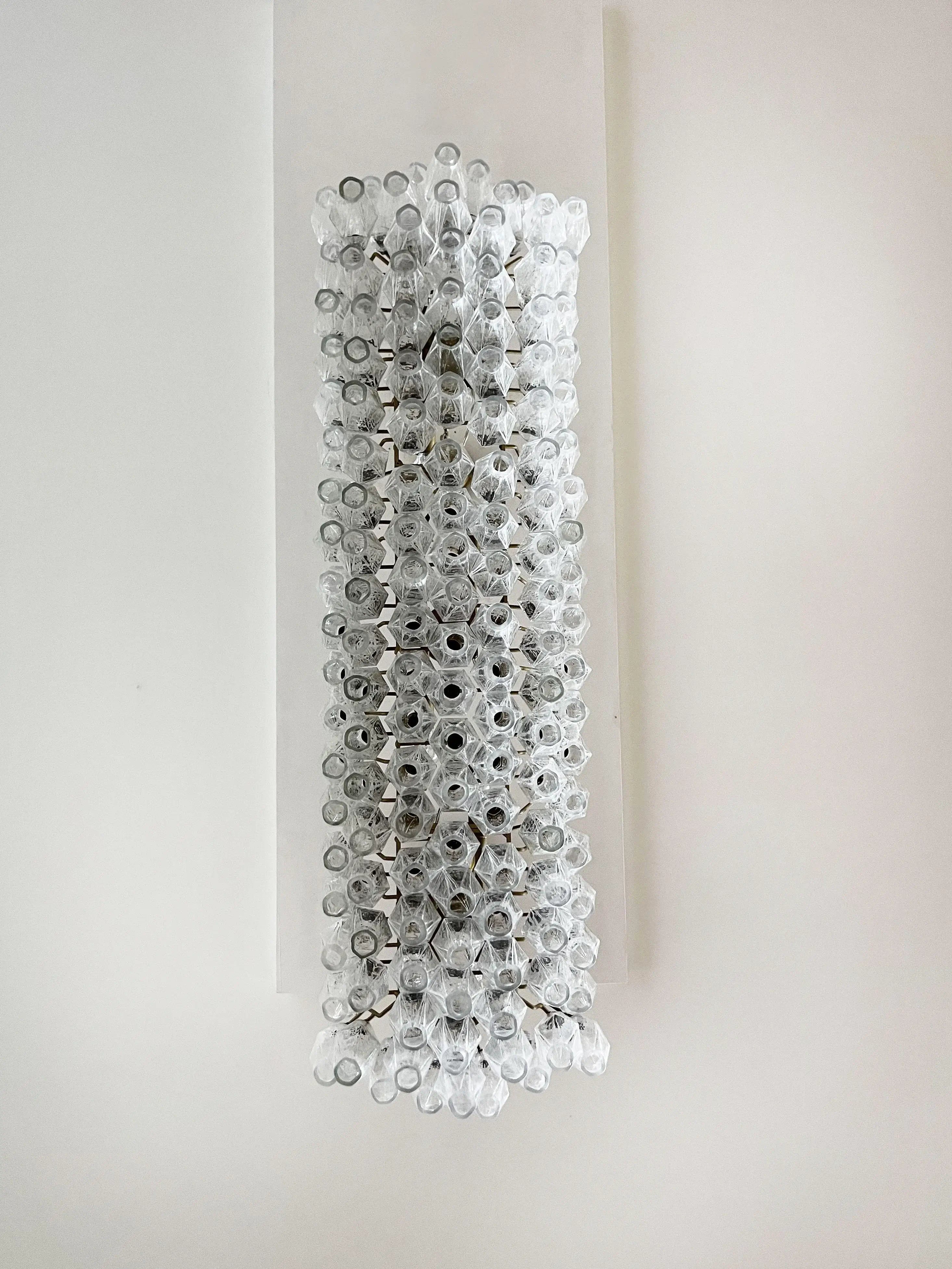 luxury-handcrafted-transparent-murano-poliedri-glass-chandelier-for-modern-dining-rooms