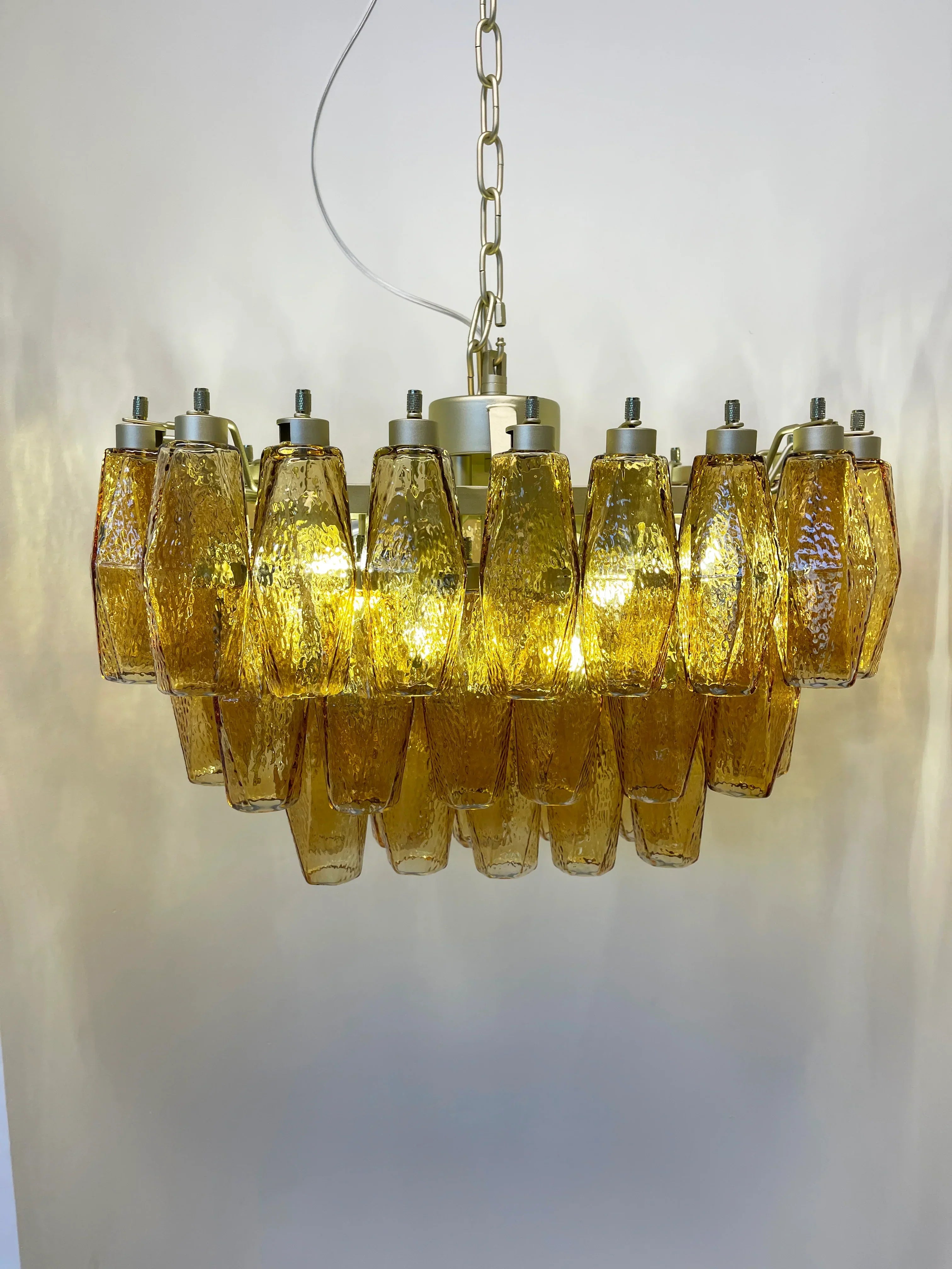 luxury-murano-glass-poliedri-amber-chandelier-mid-century-modern-pendant-lighting-for-living-room