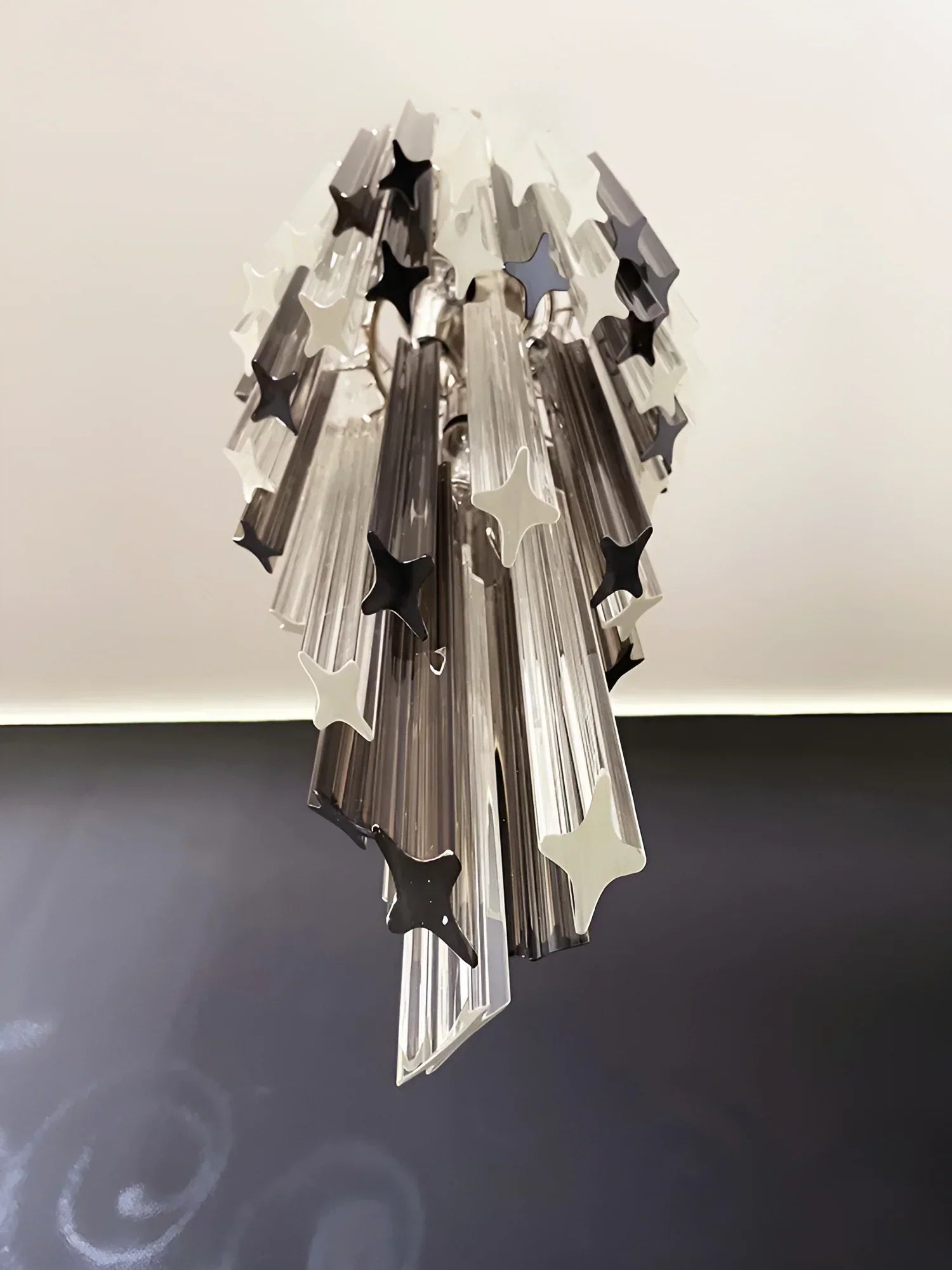 luxury-murano-style-spiral-smoked-crystal-glass-prism-chandelier-for-modern-living-spaces